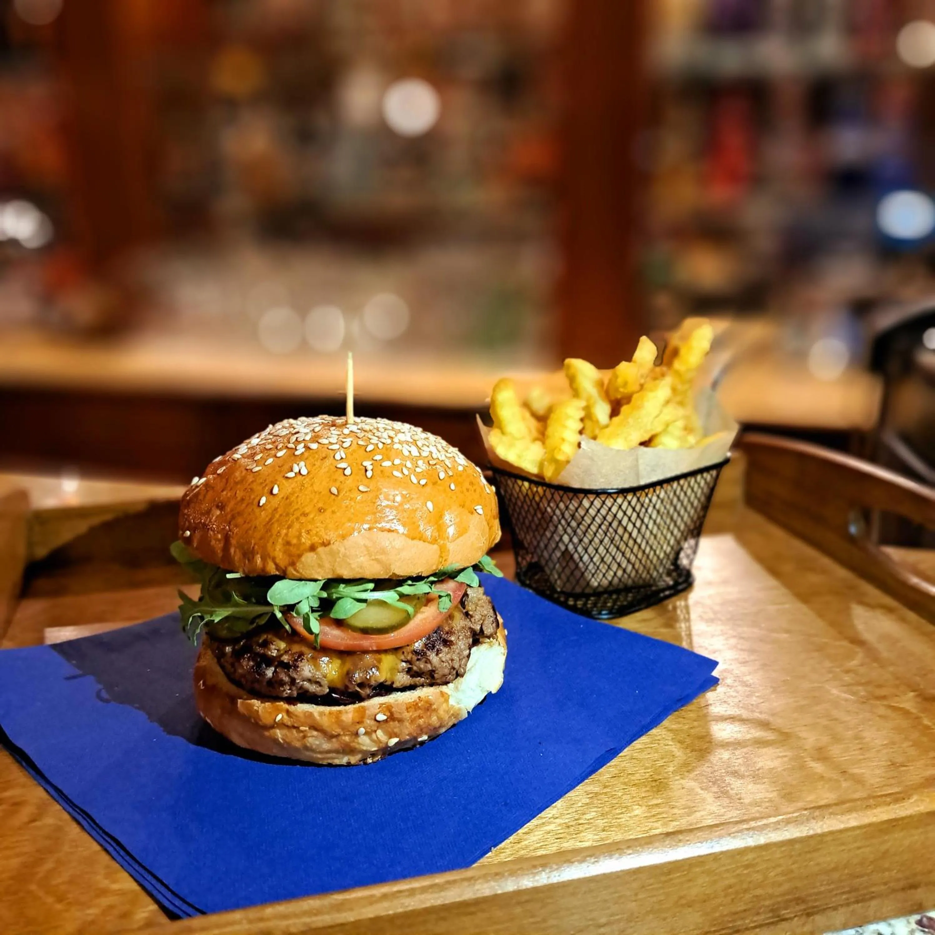 Restaurant/places to eat in Senator Gran Via