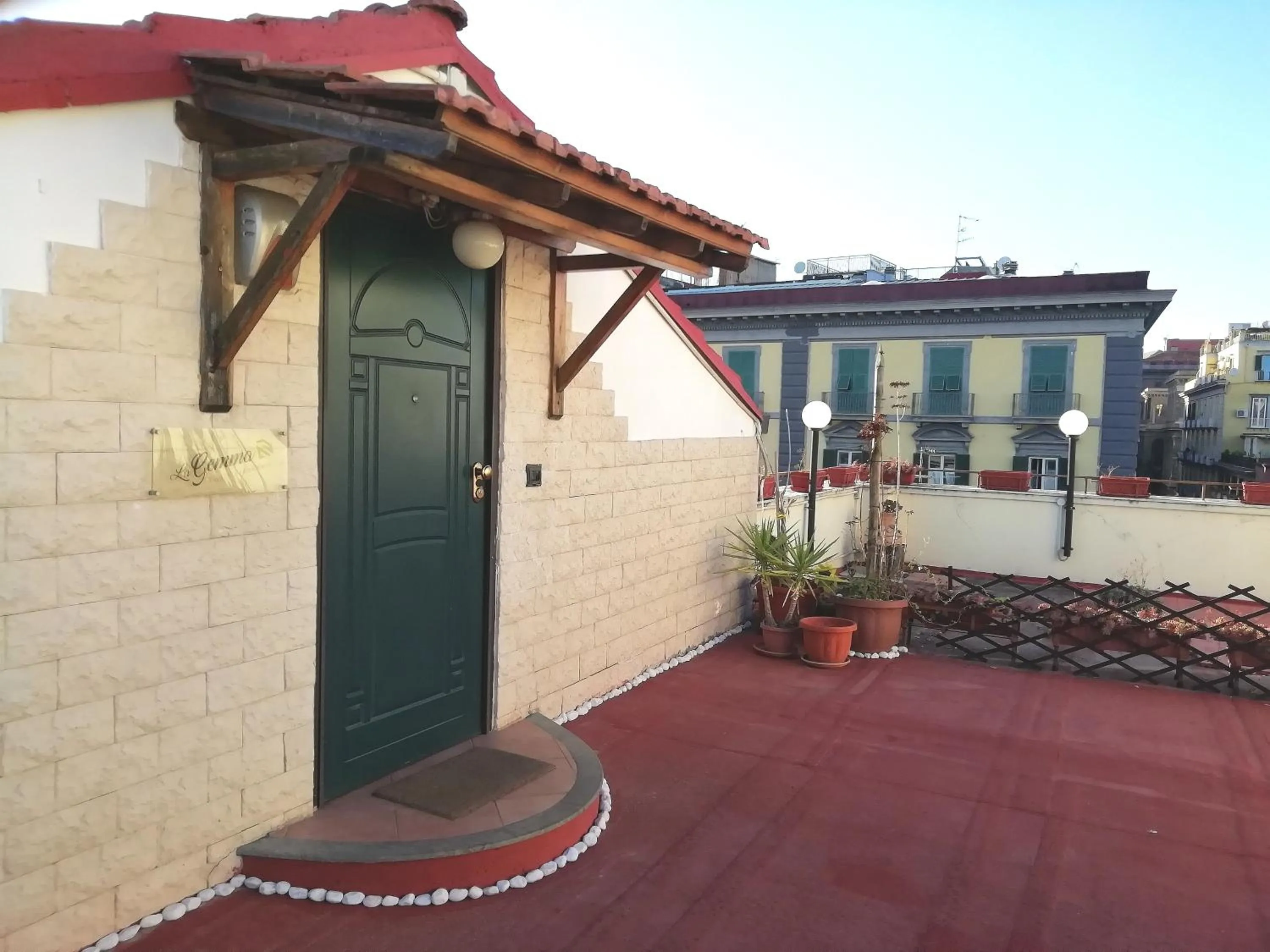 Facade/entrance in La Gemma