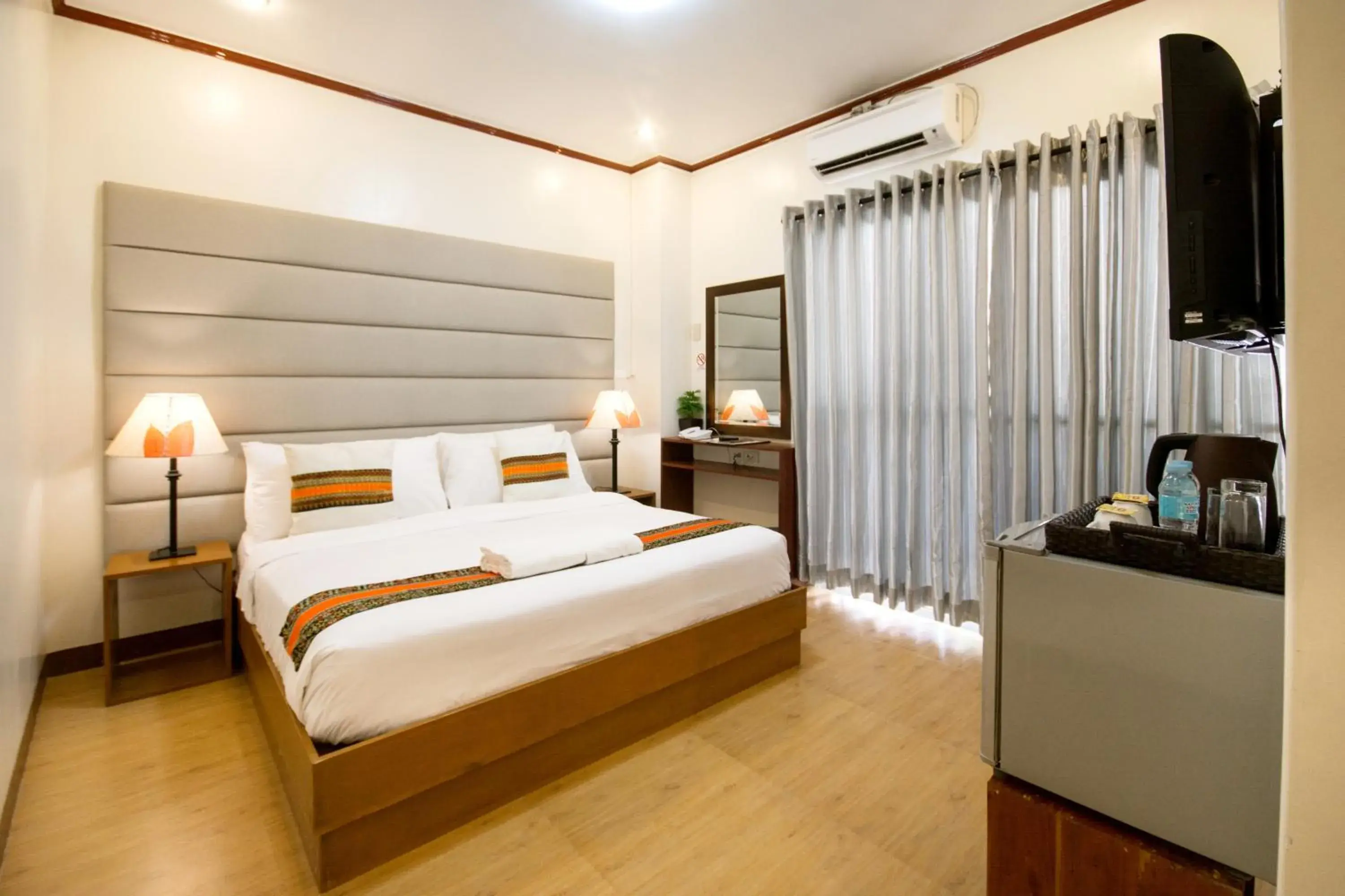 Bedroom, Bed in Sur Beach Resort Boracay Bedroom, Bed in Sur Beach Resort Boracay