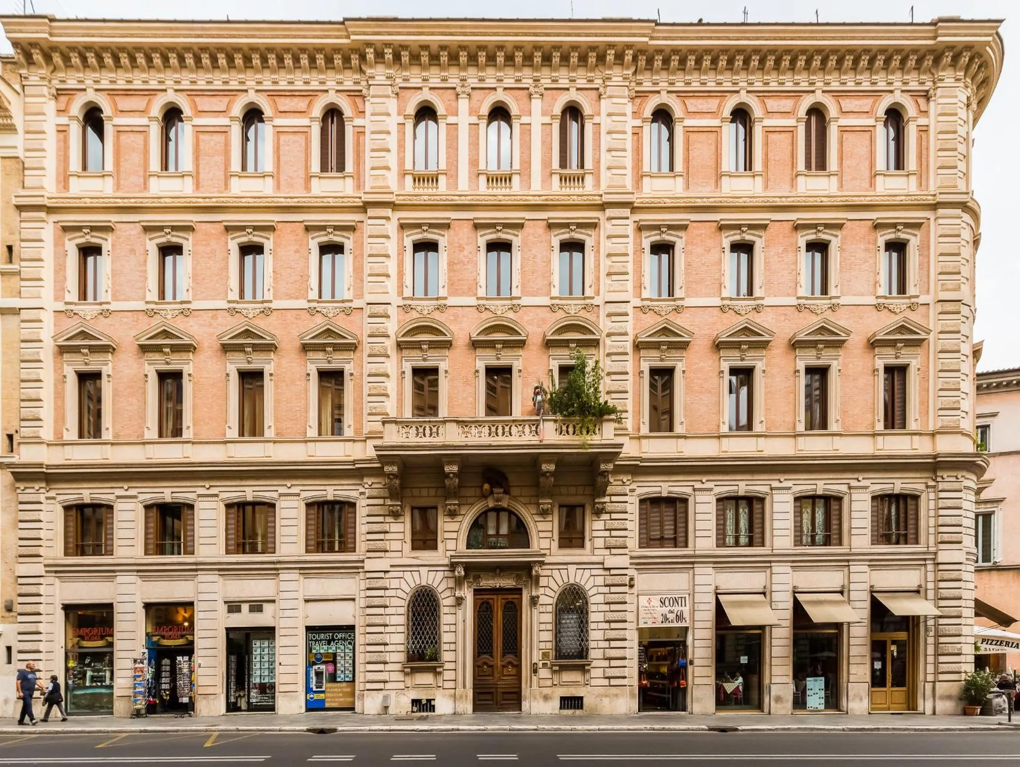 Facade/entrance in Affreschi Su Roma Luxury B&B