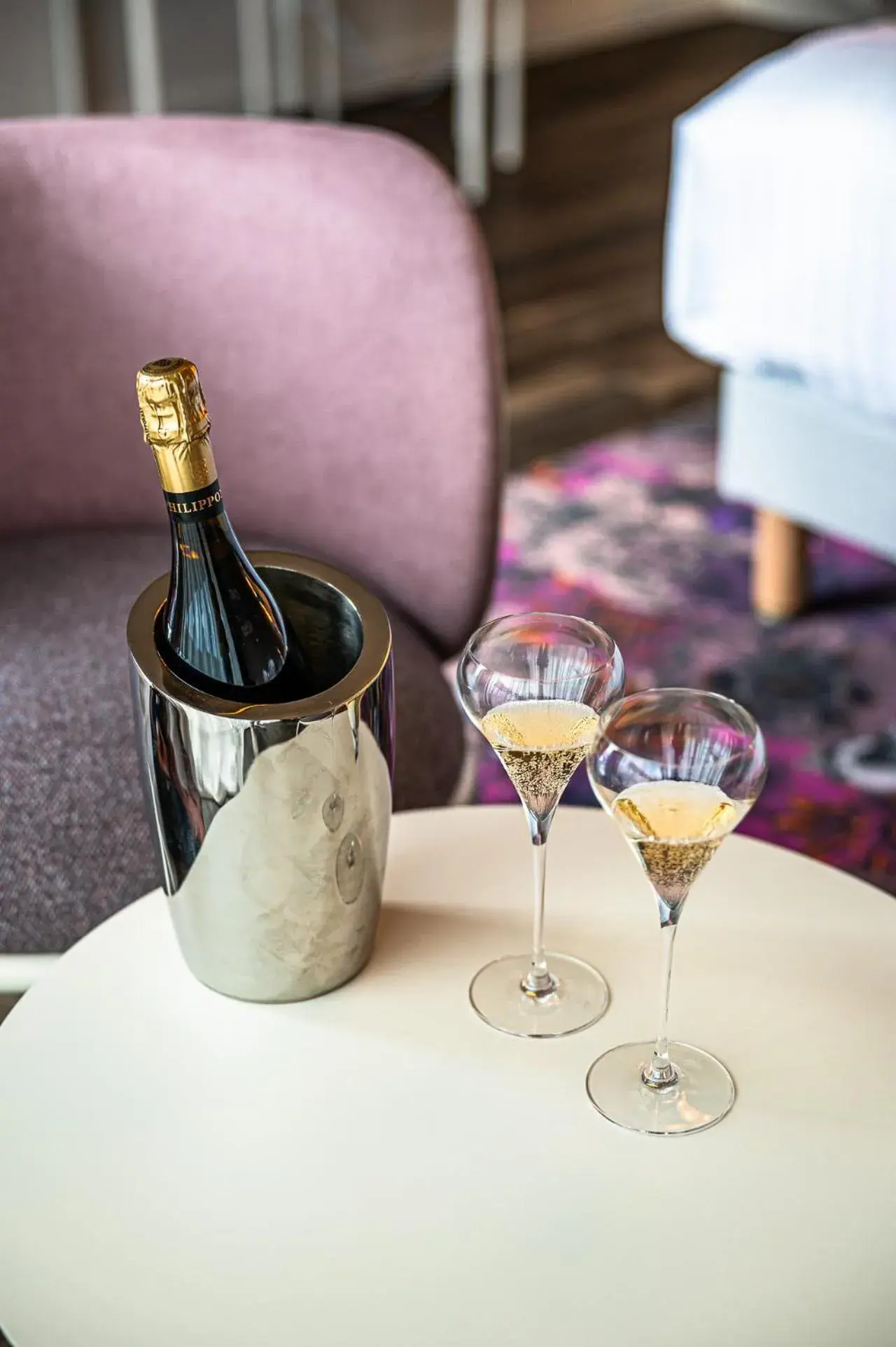 Living room in Logis Hôtellerie Les Brisants , Restaurant J M Perochon Living room in Logis Hôtellerie Les Brisants , Restaurant J M Perochon