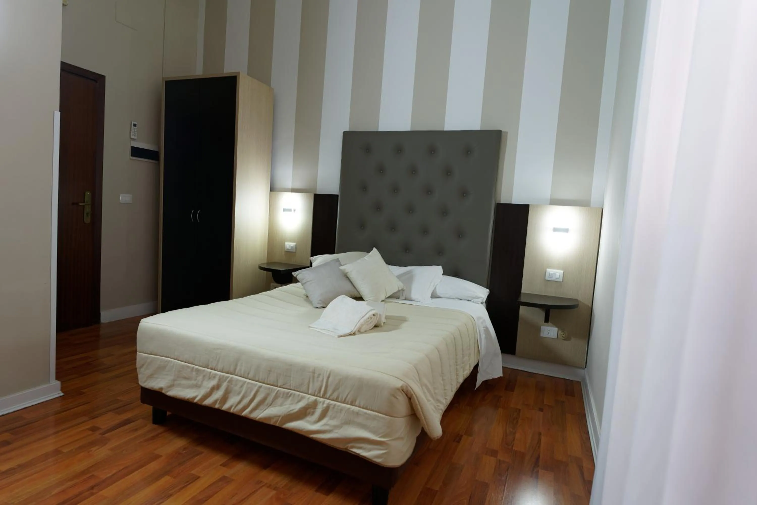 Photo of the whole room, Bed in Hotel Sant'Elia