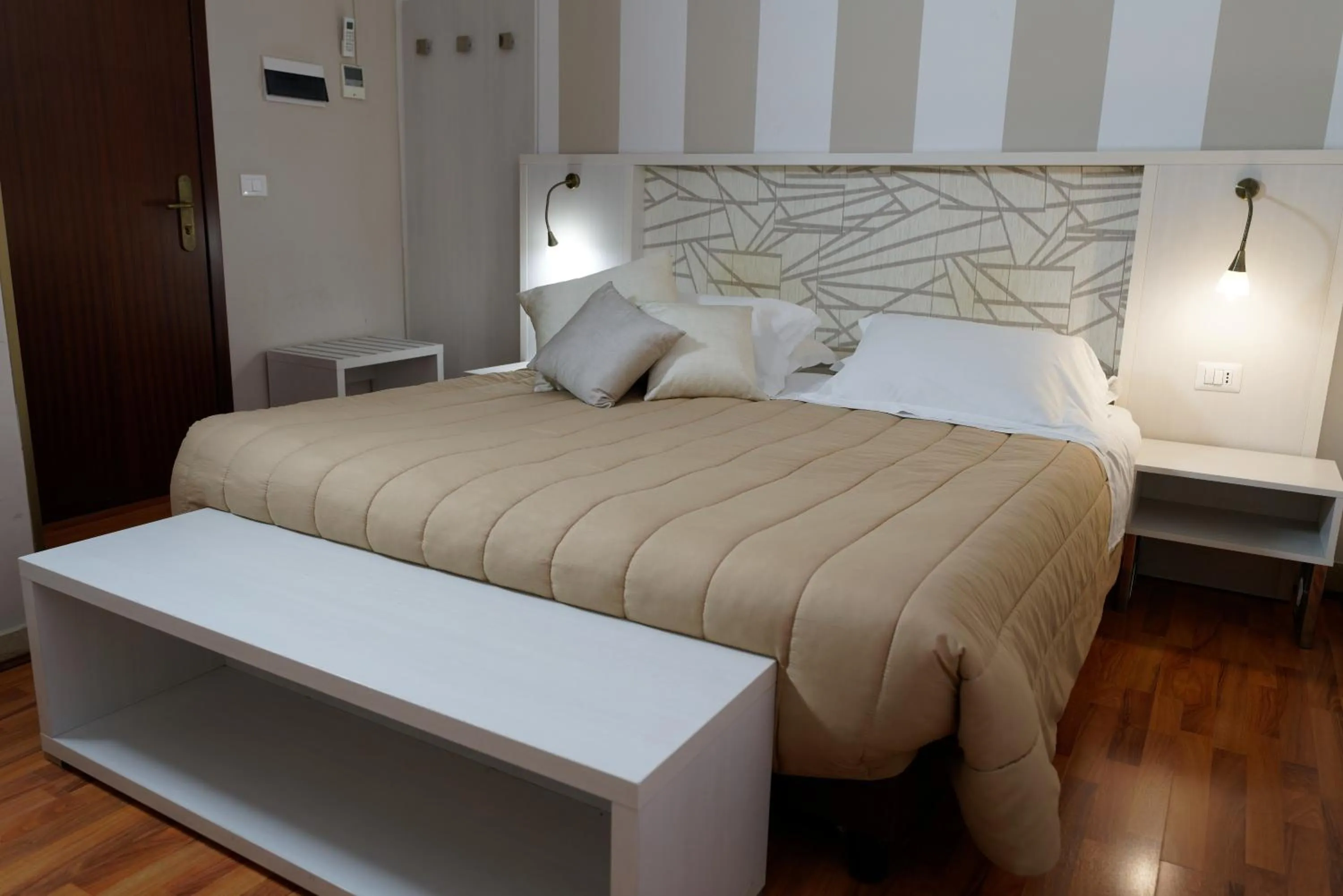 Bed in Hotel Sant'Elia