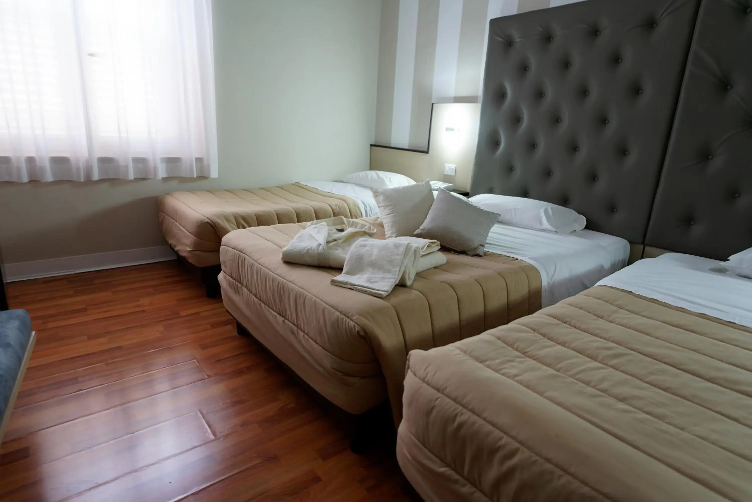 Family Room with Private Bathroom in Hotel Sant'Elia Family Room with Private Bathroom in Hotel Sant'Elia