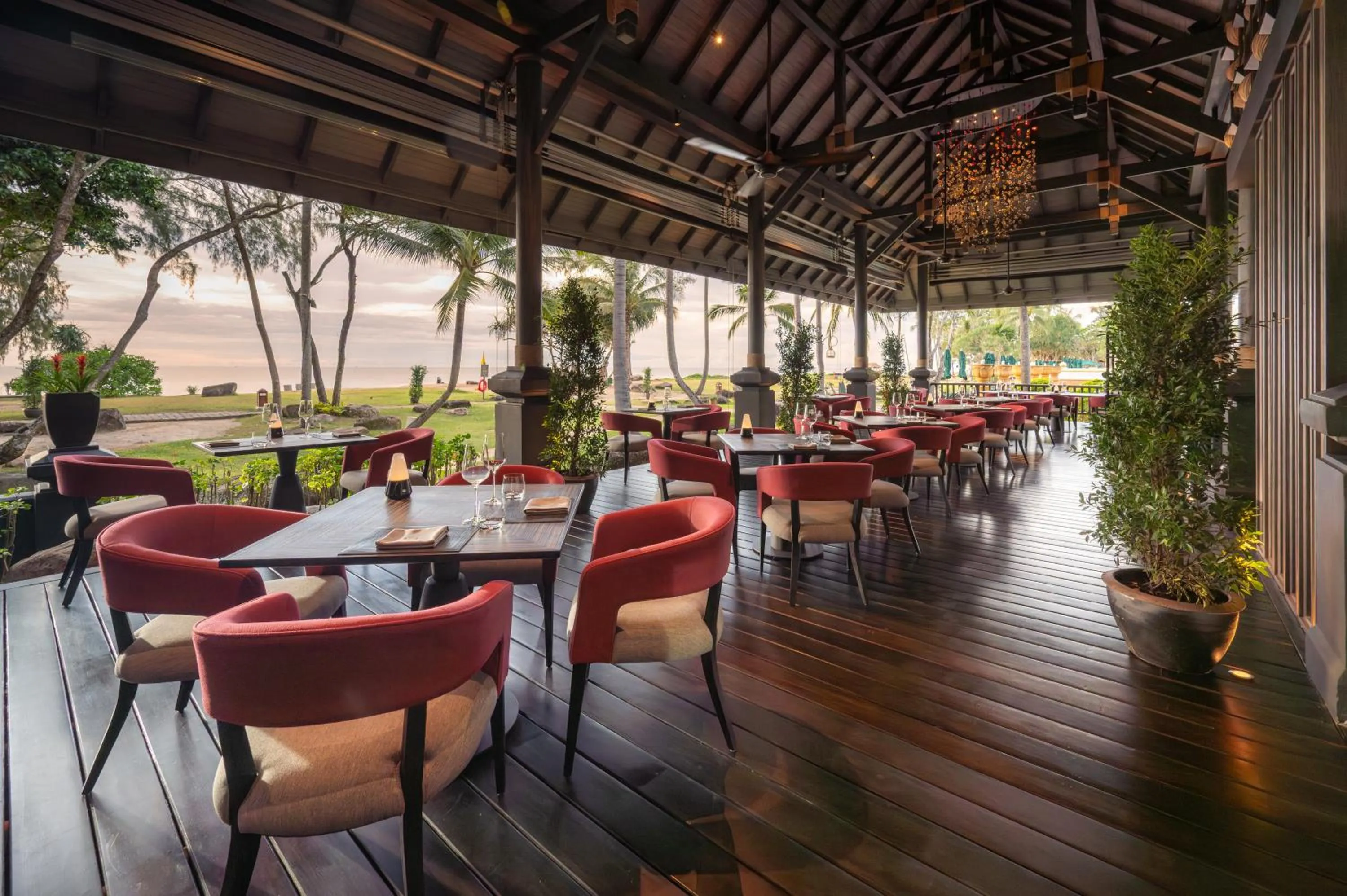 Restaurant/places to eat in JW Marriott Phuket Resort and Spa