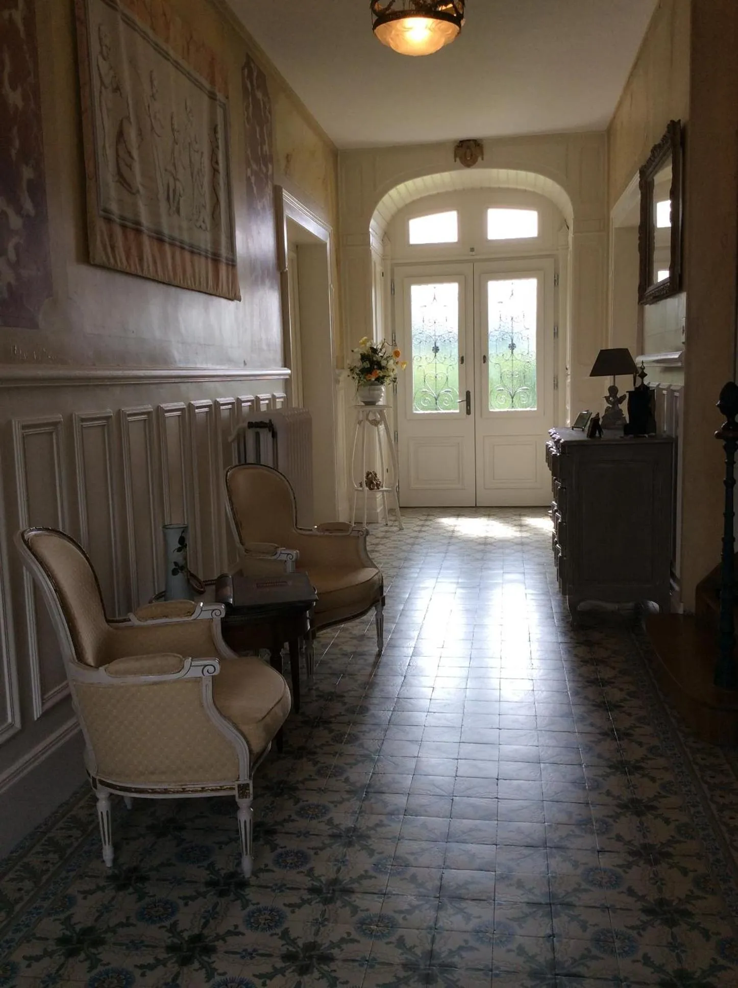 Lobby or reception in L'hostellerie du chateau