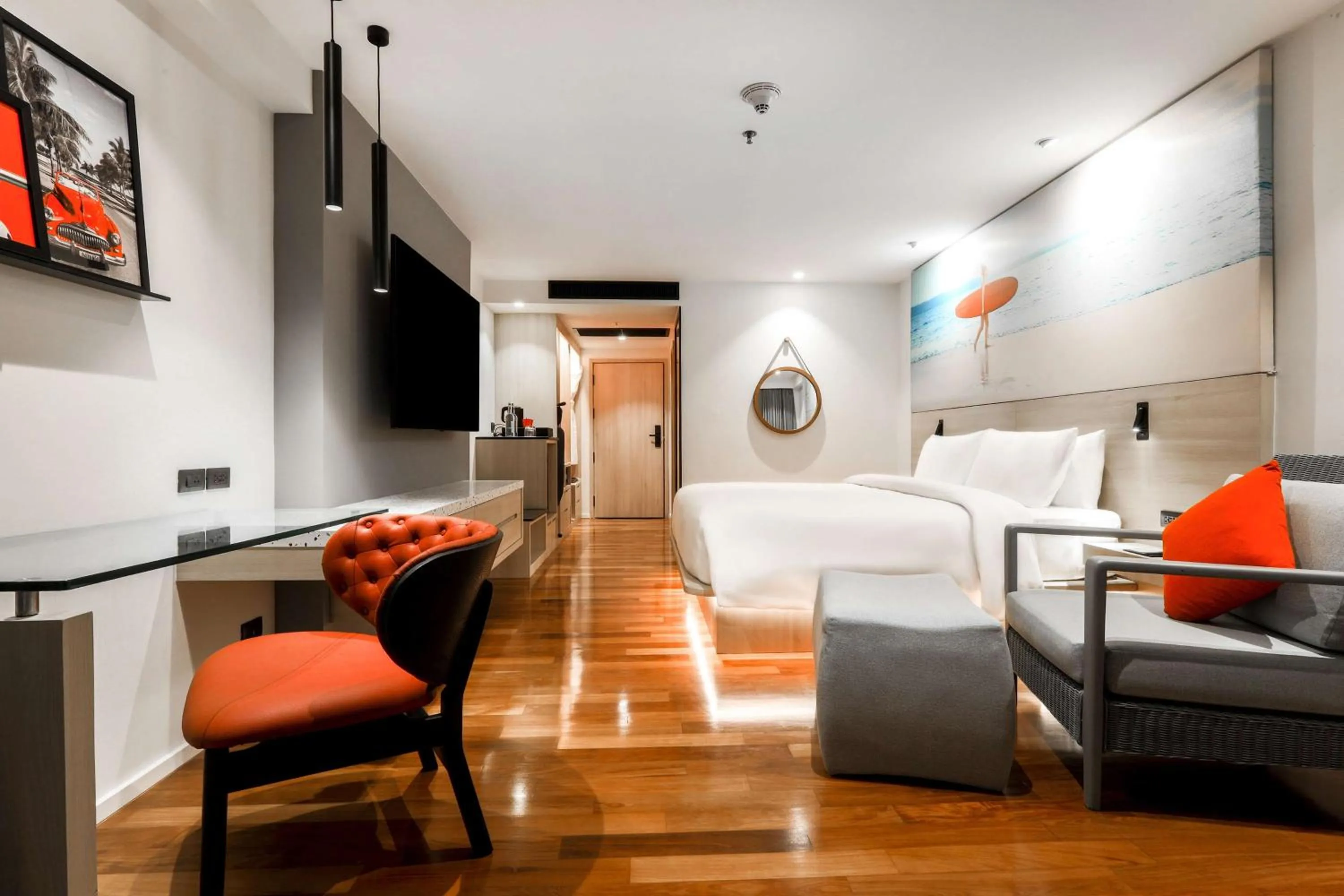 Bedroom, Bed in Radisson RED Phuket Patong Beach