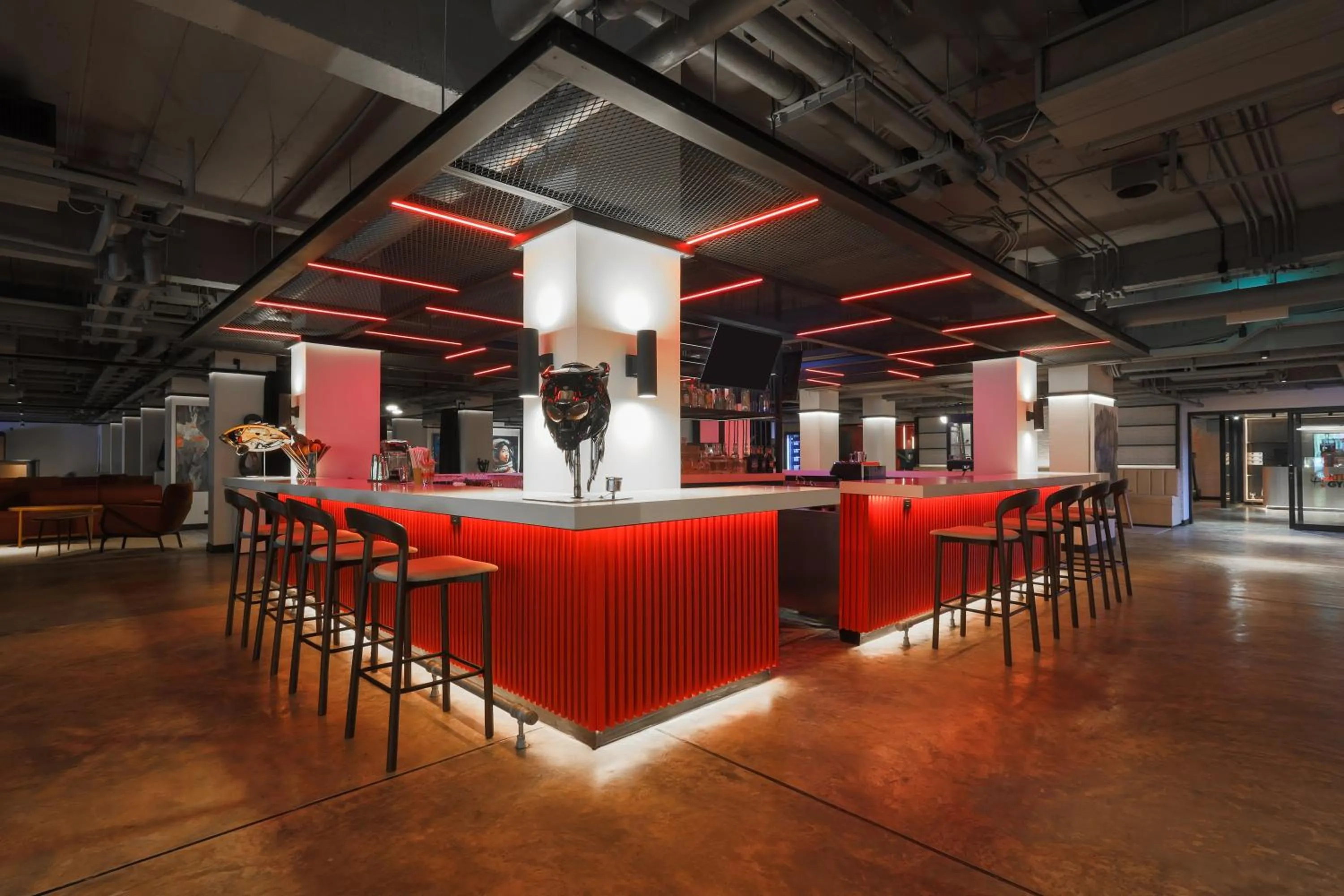 Restaurant/places to eat in Radisson RED Phuket Patong Beach