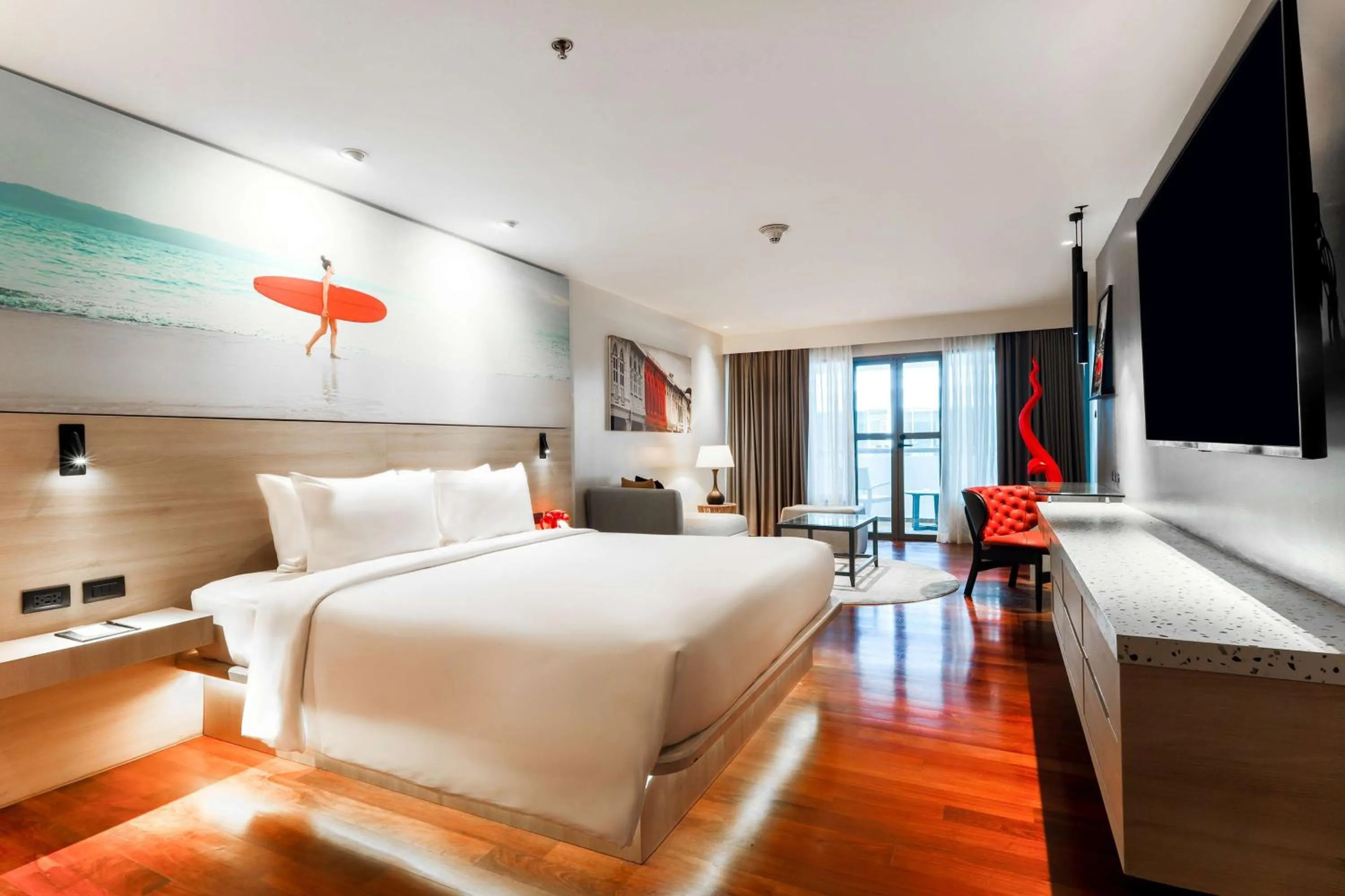 Bedroom, Bed in Radisson RED Phuket Patong Beach