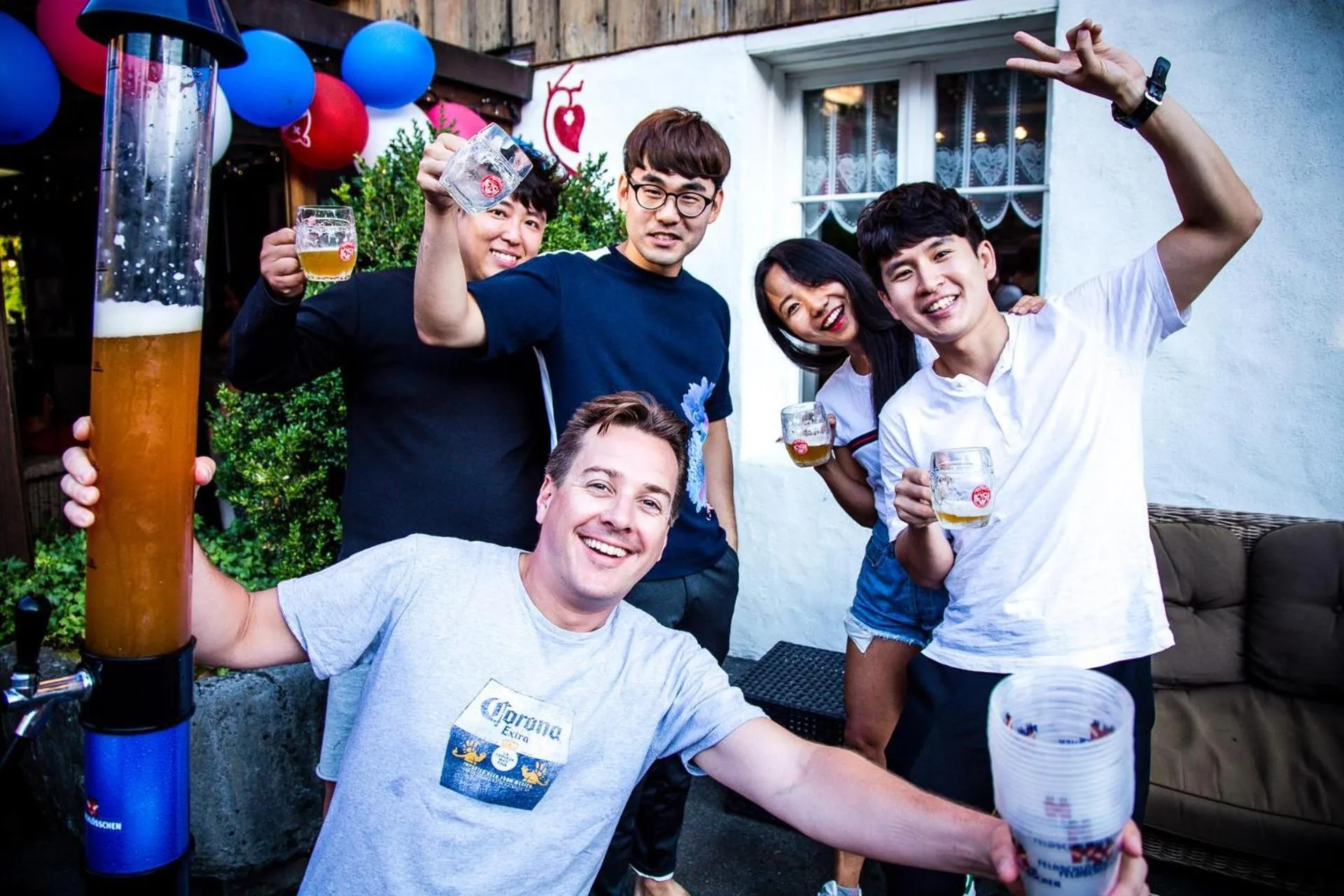 Lounge or bar in Balmers Hostel