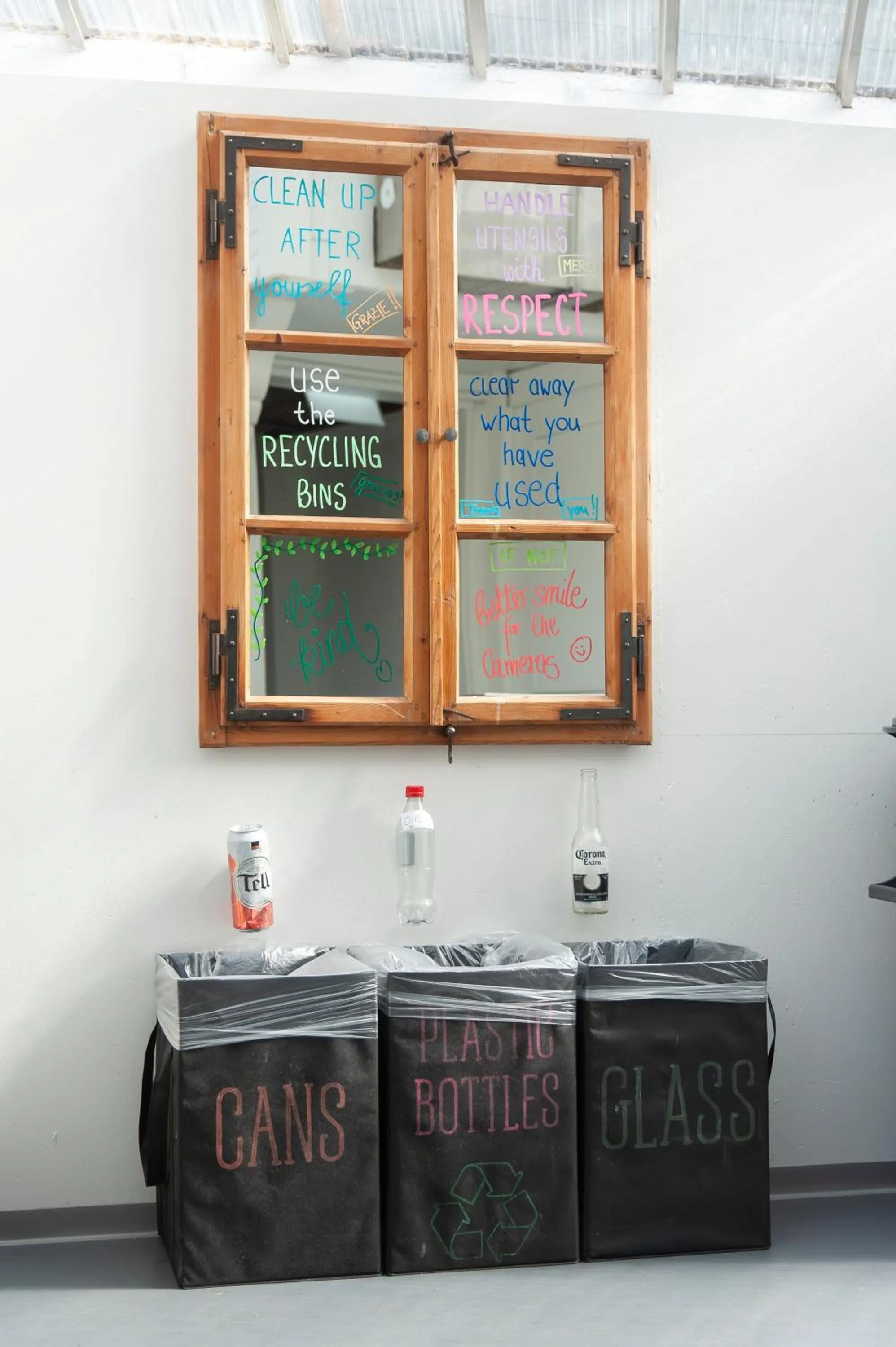 Communal kitchen in Balmers Hostel