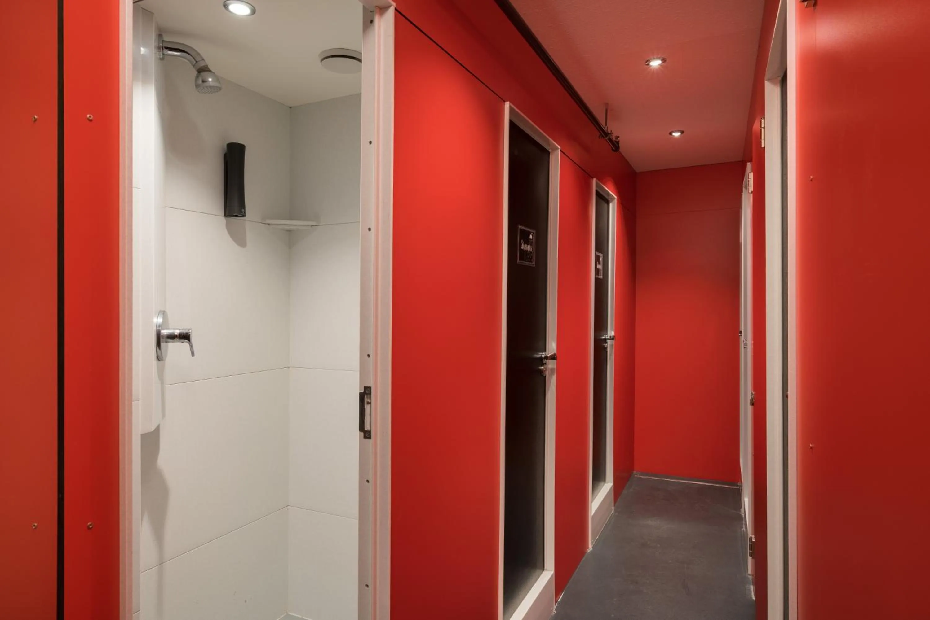 Shower in Balmers Hostel