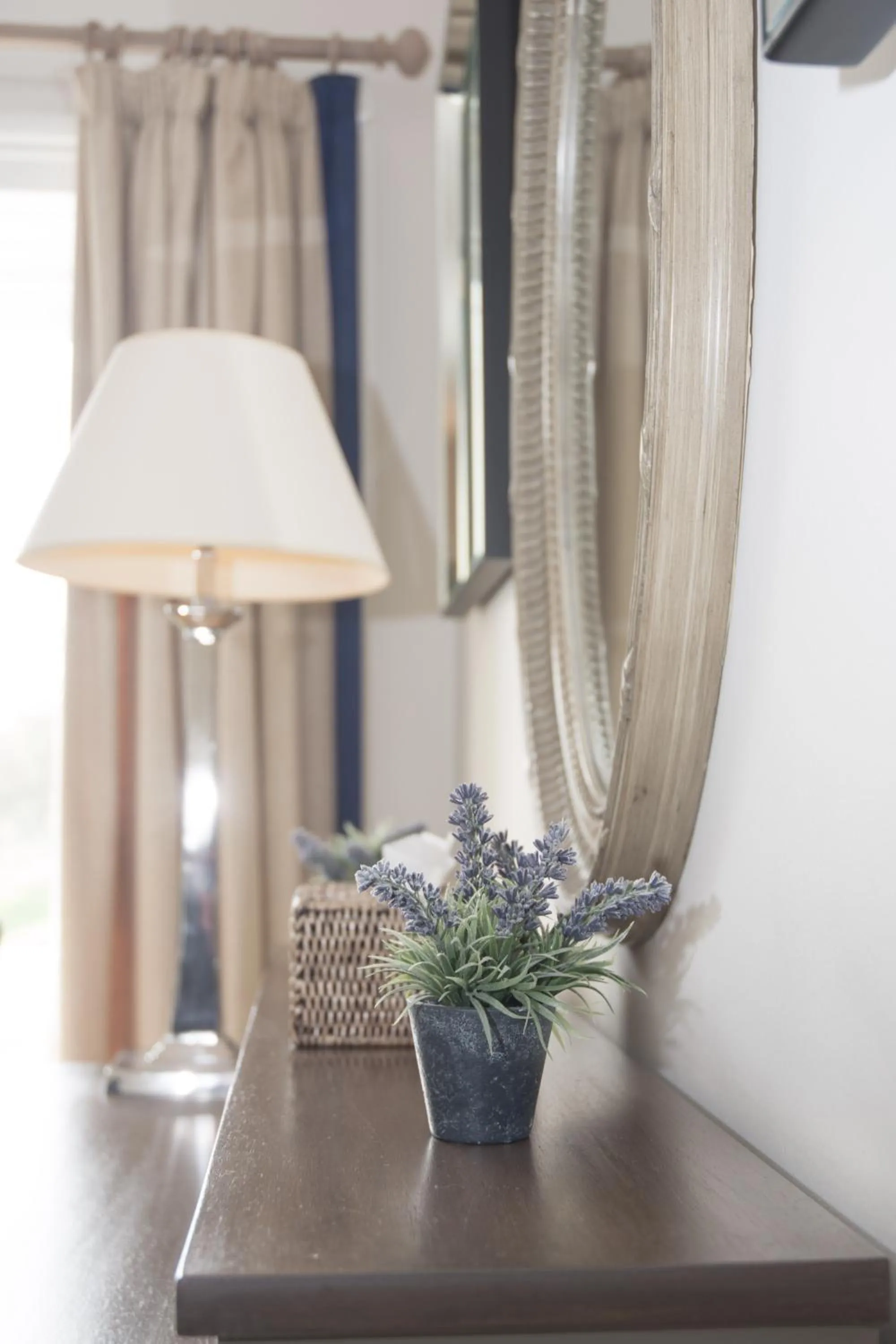 Decorative detail in Bridgend Hotel