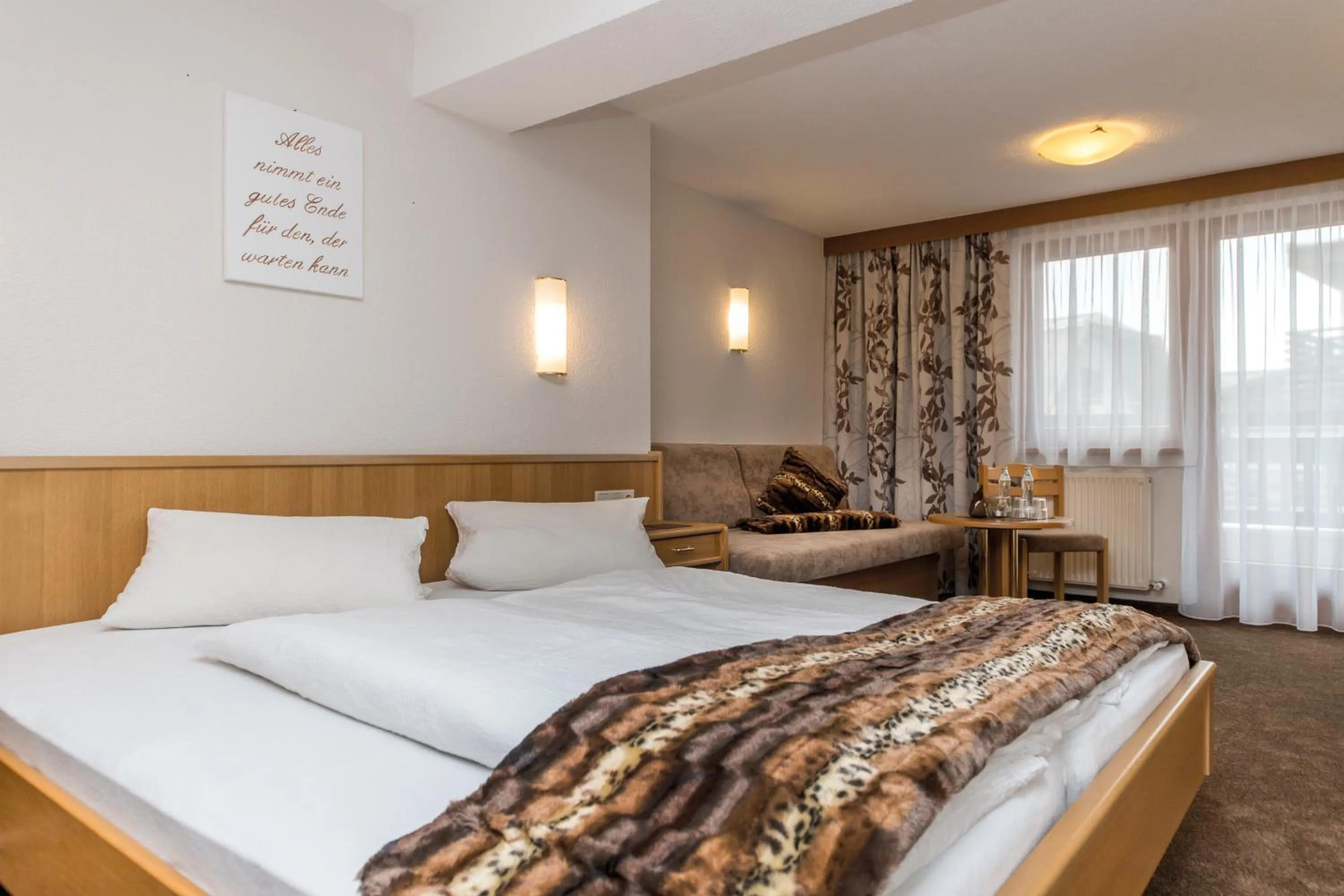 Photo of the whole room, Bed in Hotel Idhof