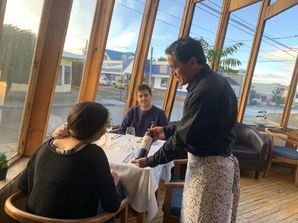 Restaurant/places to eat in Hain Casa Hotel