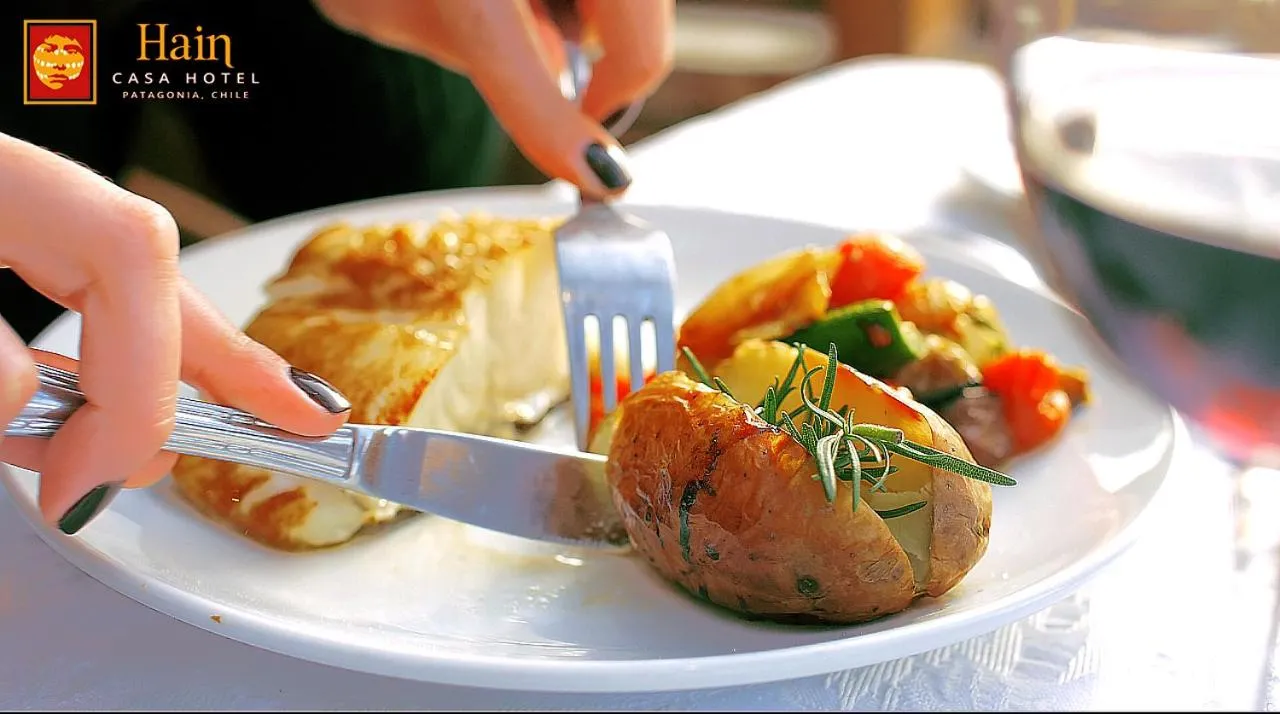 Restaurant/places to eat in Hain Casa Hotel