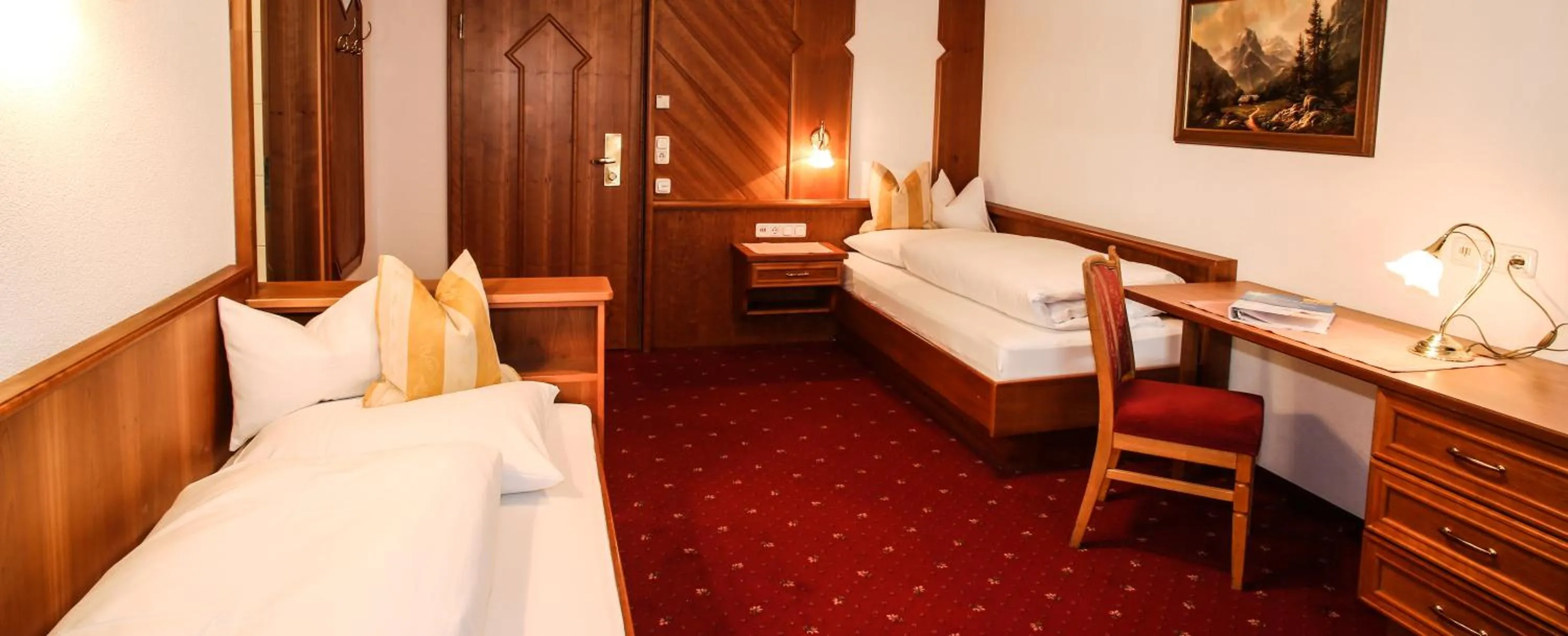 Photo of the whole room, Bed in Hotel Post Kappl