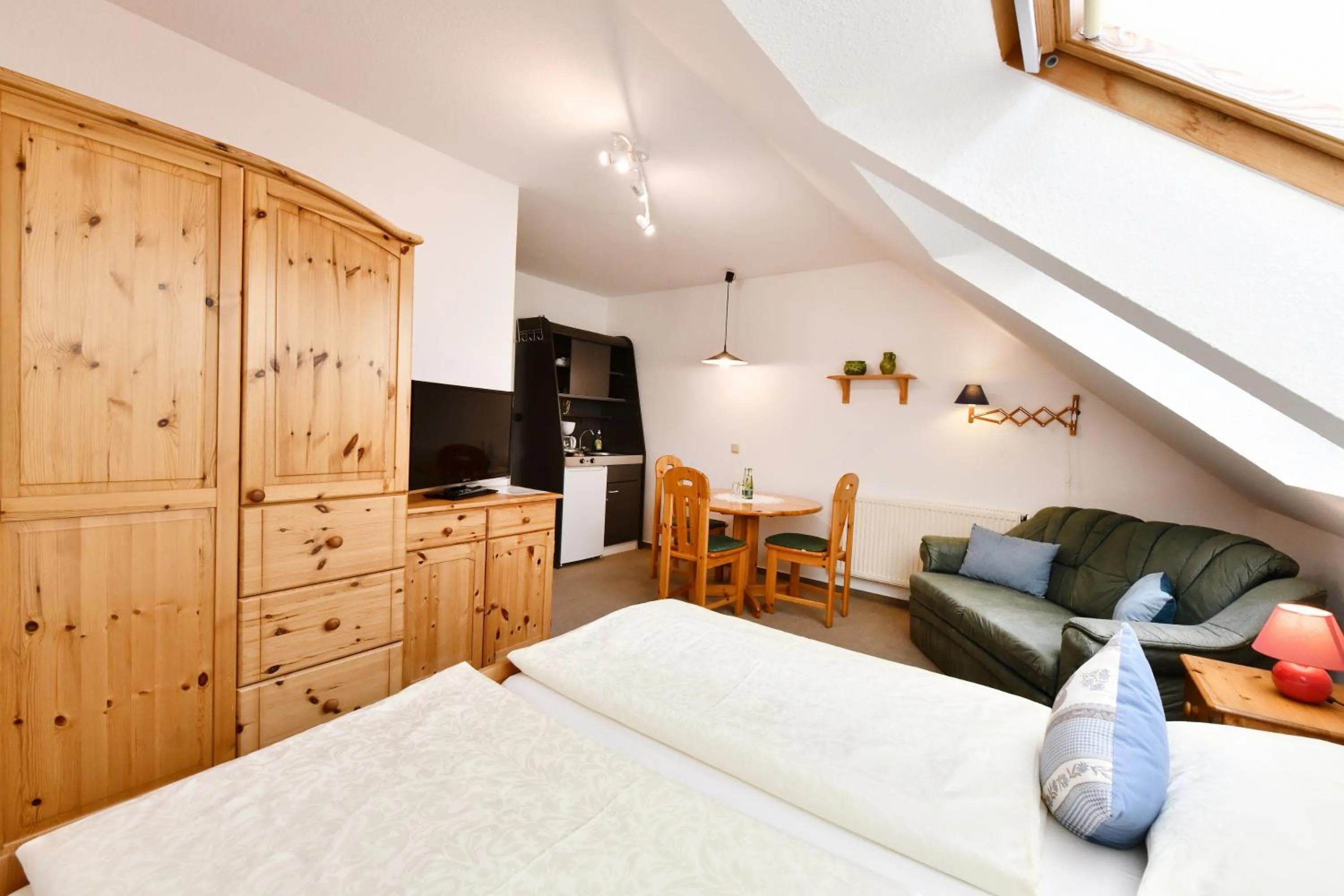 Bed in Landhotel Jungbrunnen