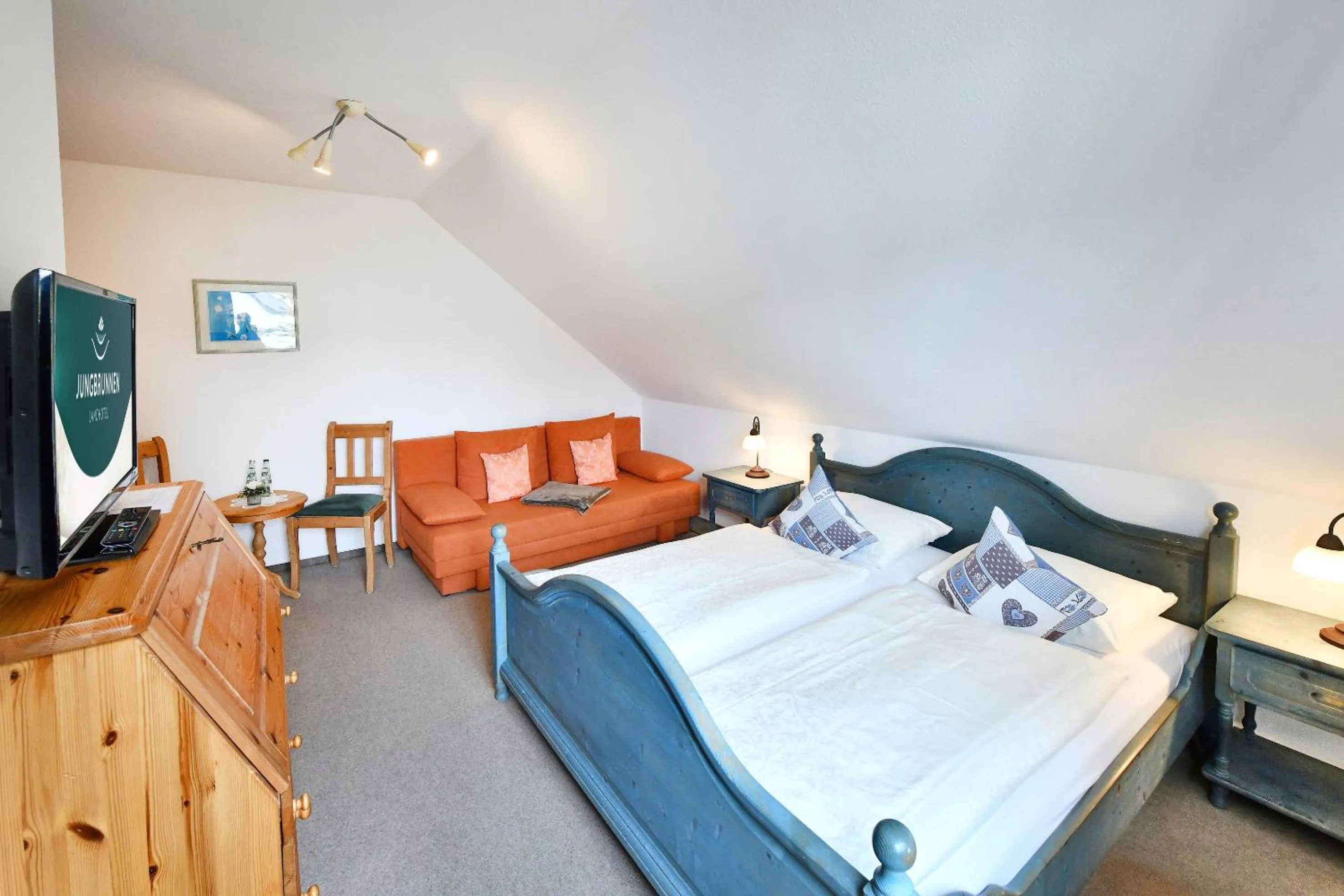 Photo of the whole room, Bed in Landhotel Jungbrunnen