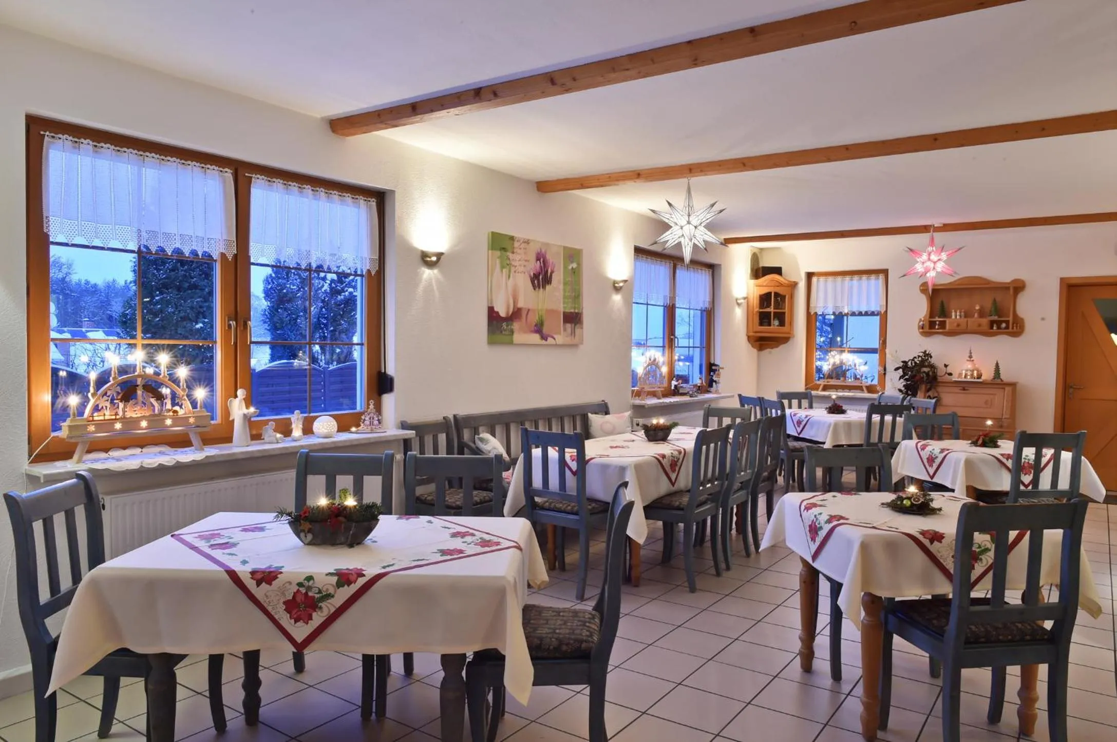 Restaurant/places to eat in Landhotel Jungbrunnen