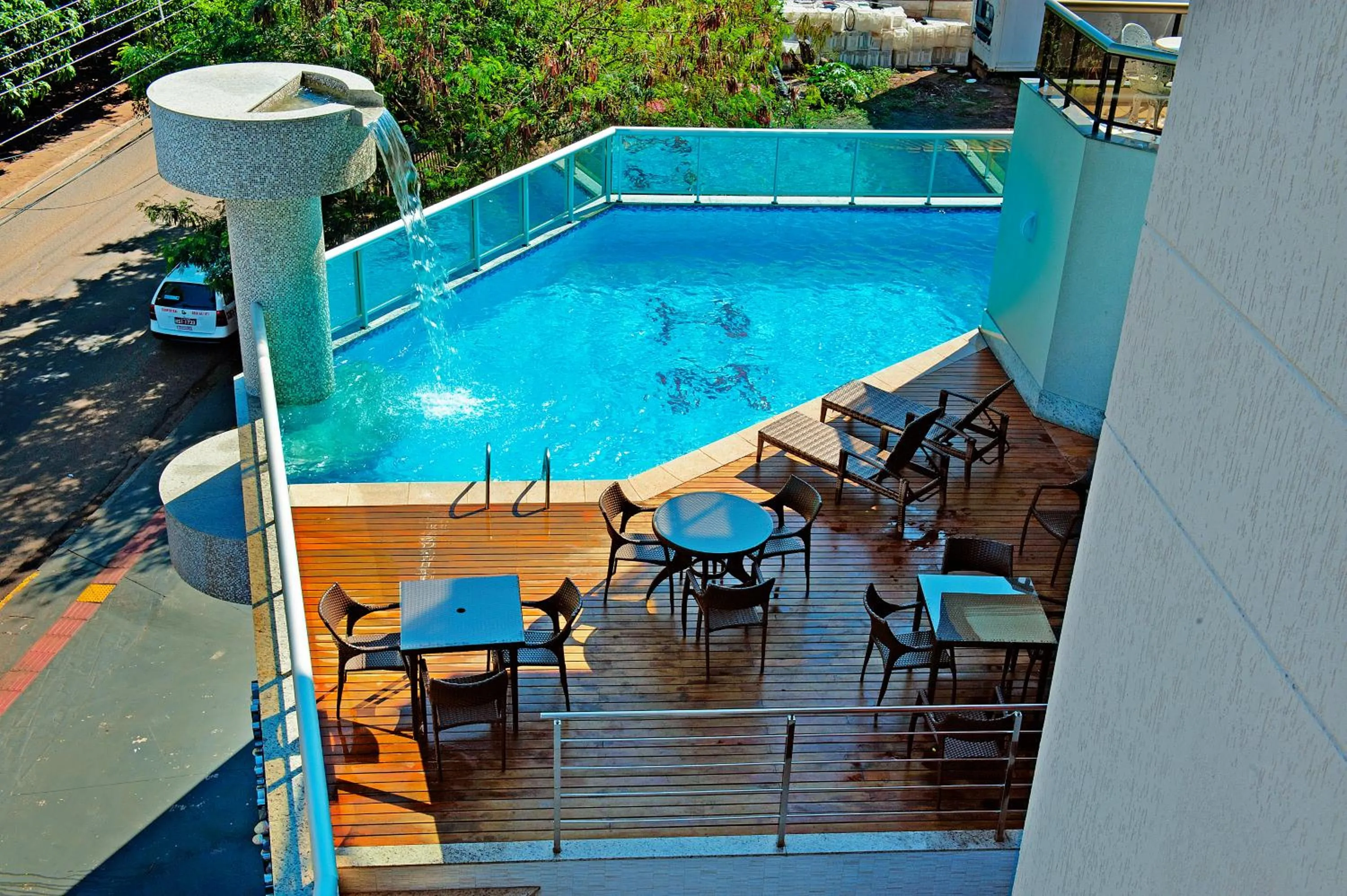 Swimming pool in Hotel Metropolitan