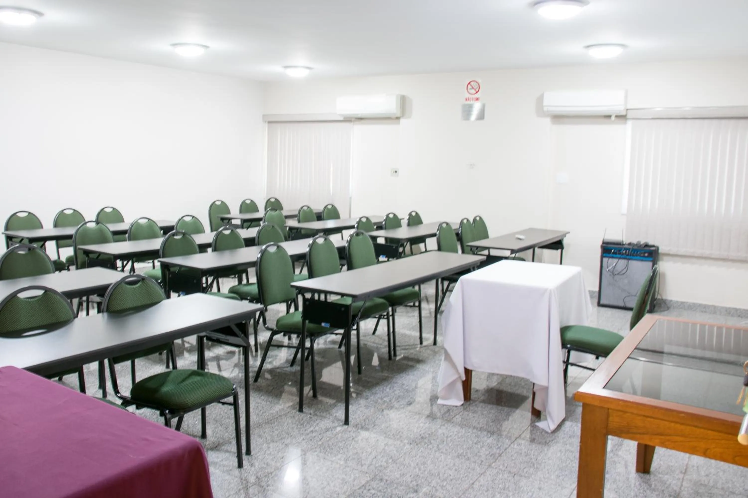 Business facilities in Hotel Vale Verde