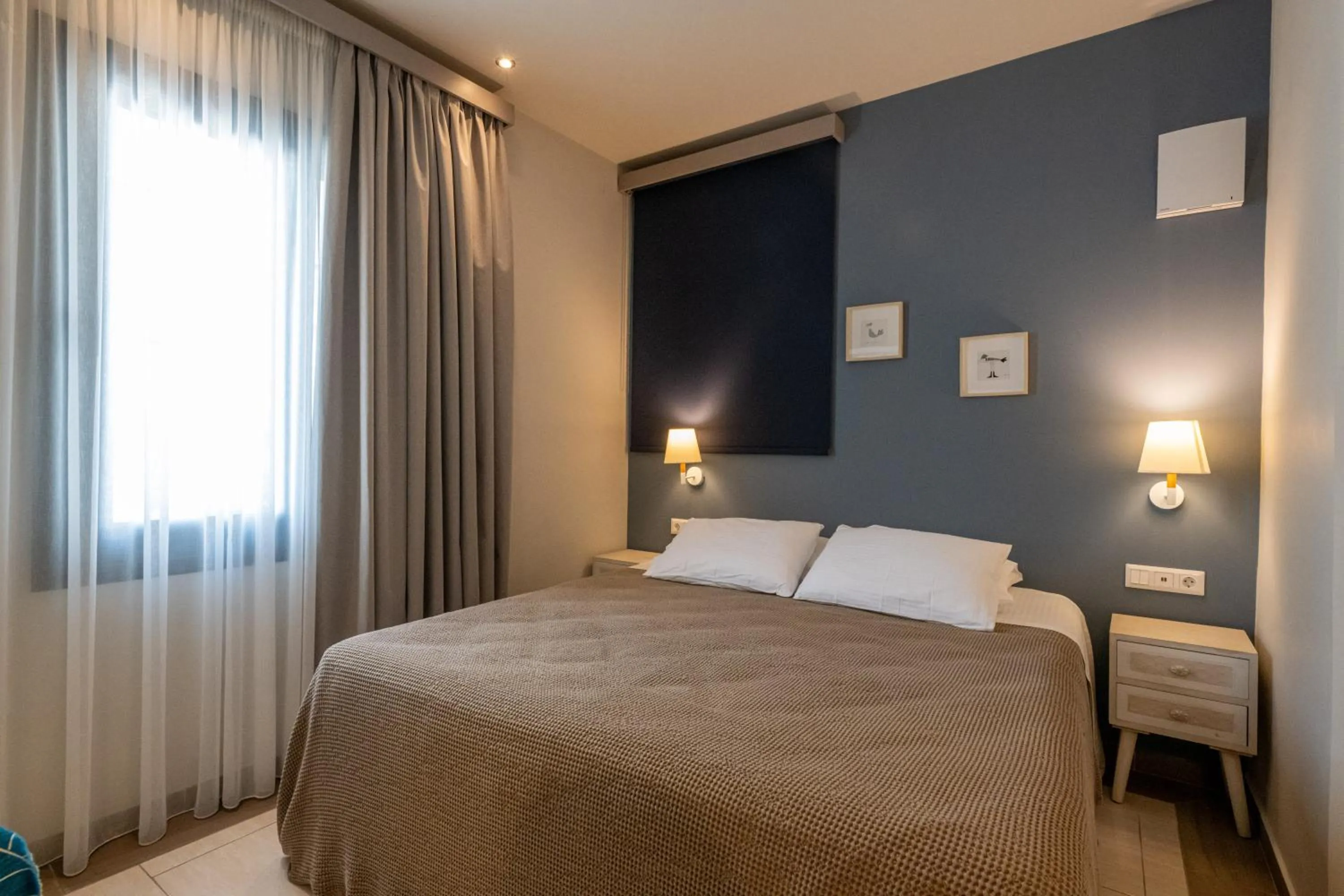 Bedroom, Bed in The Mansion - Kalamata Mediterranean Villas