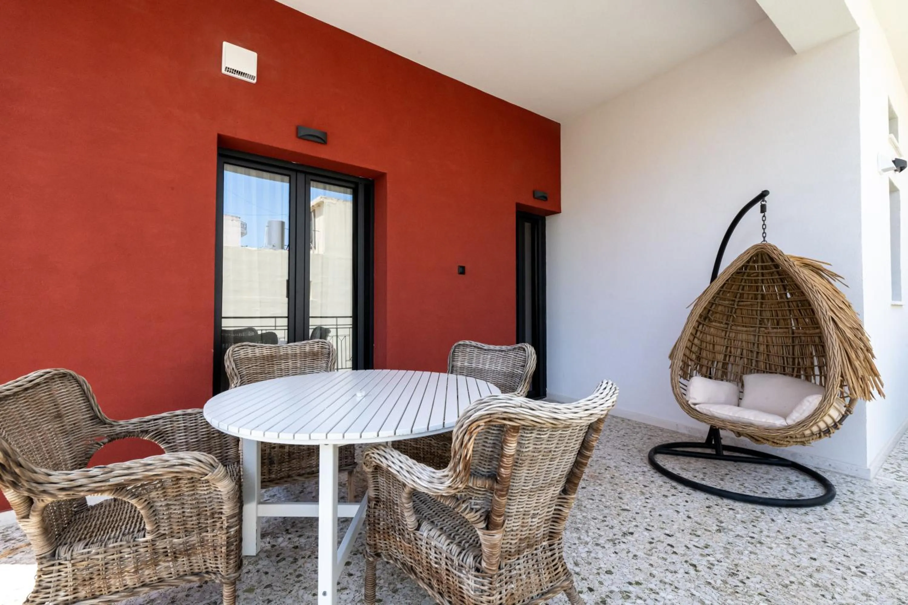 Patio in The Mansion - Kalamata Mediterranean Villas