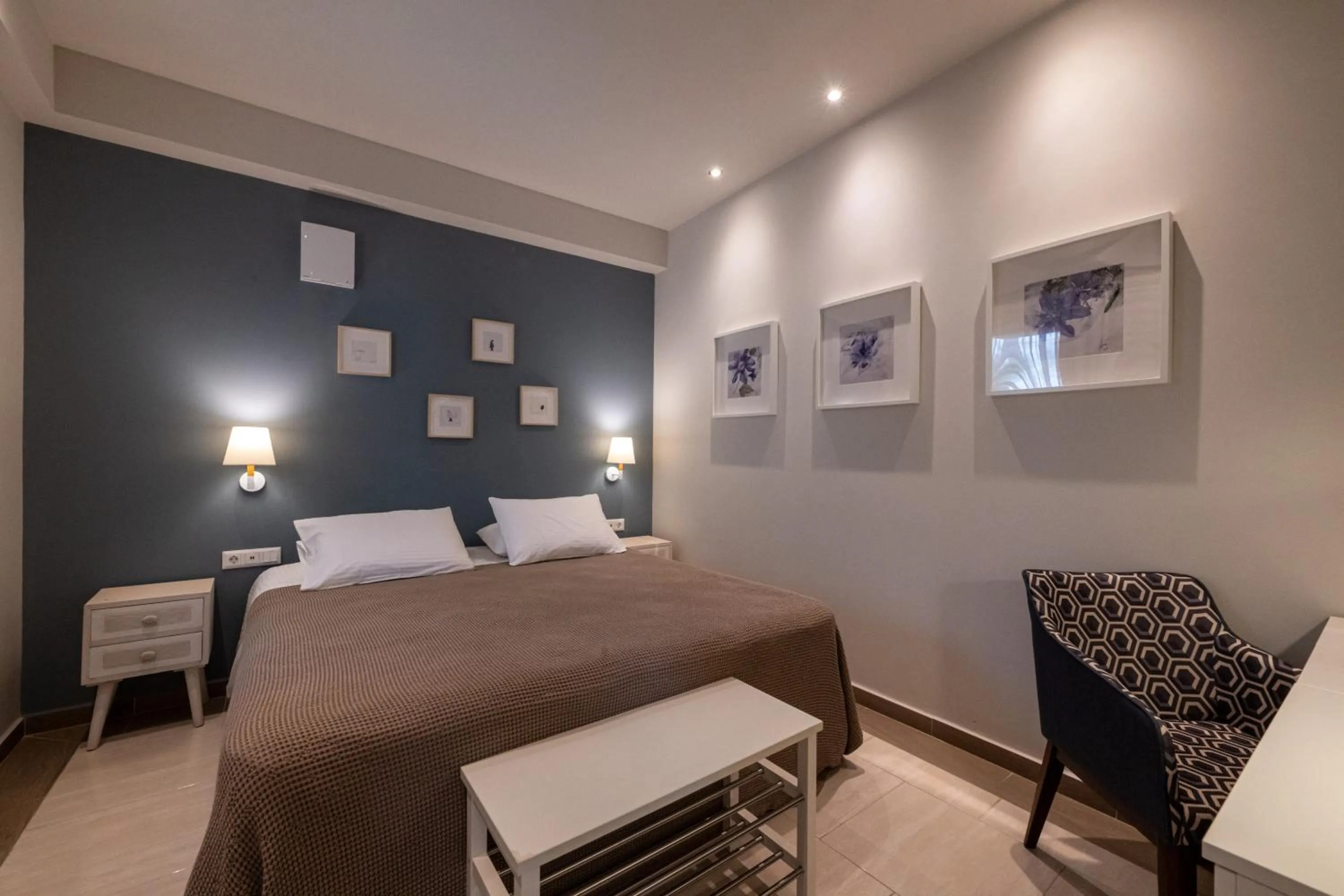 Bed in The Mansion - Kalamata Mediterranean Villas