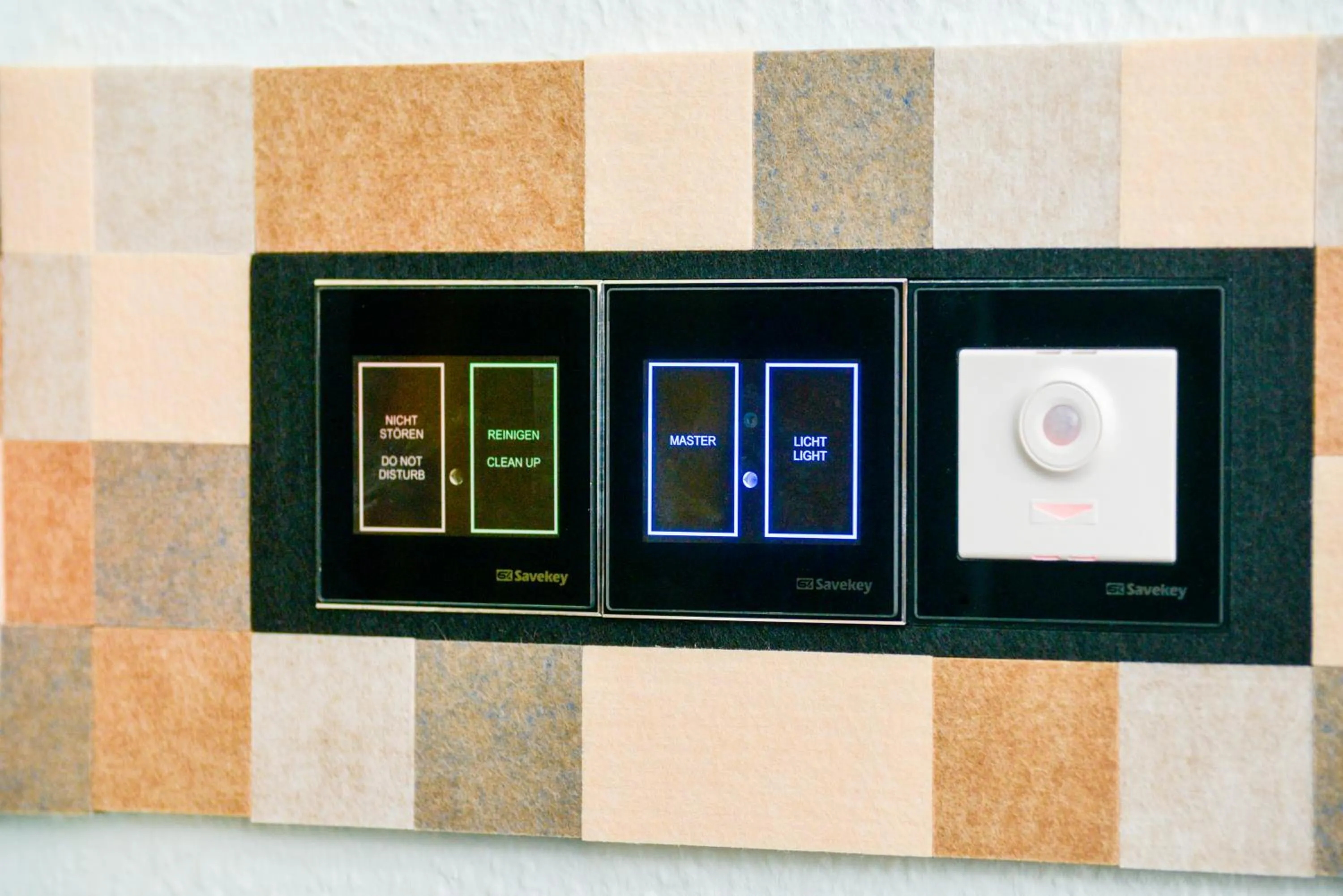 TV and multimedia in AMC Hotel - Schöneberg