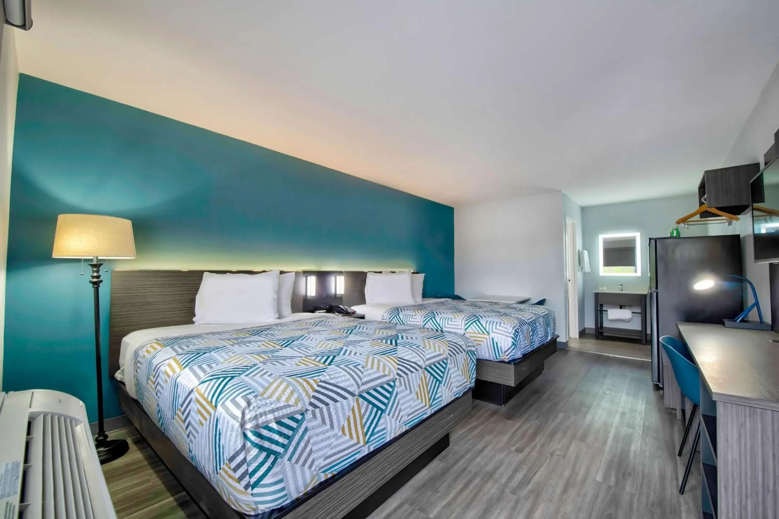 Photo of the whole room, Bed in Studio 6 Jackson MS I 55 Photo of the whole room, Bed in Studio 6 Jackson MS I 55