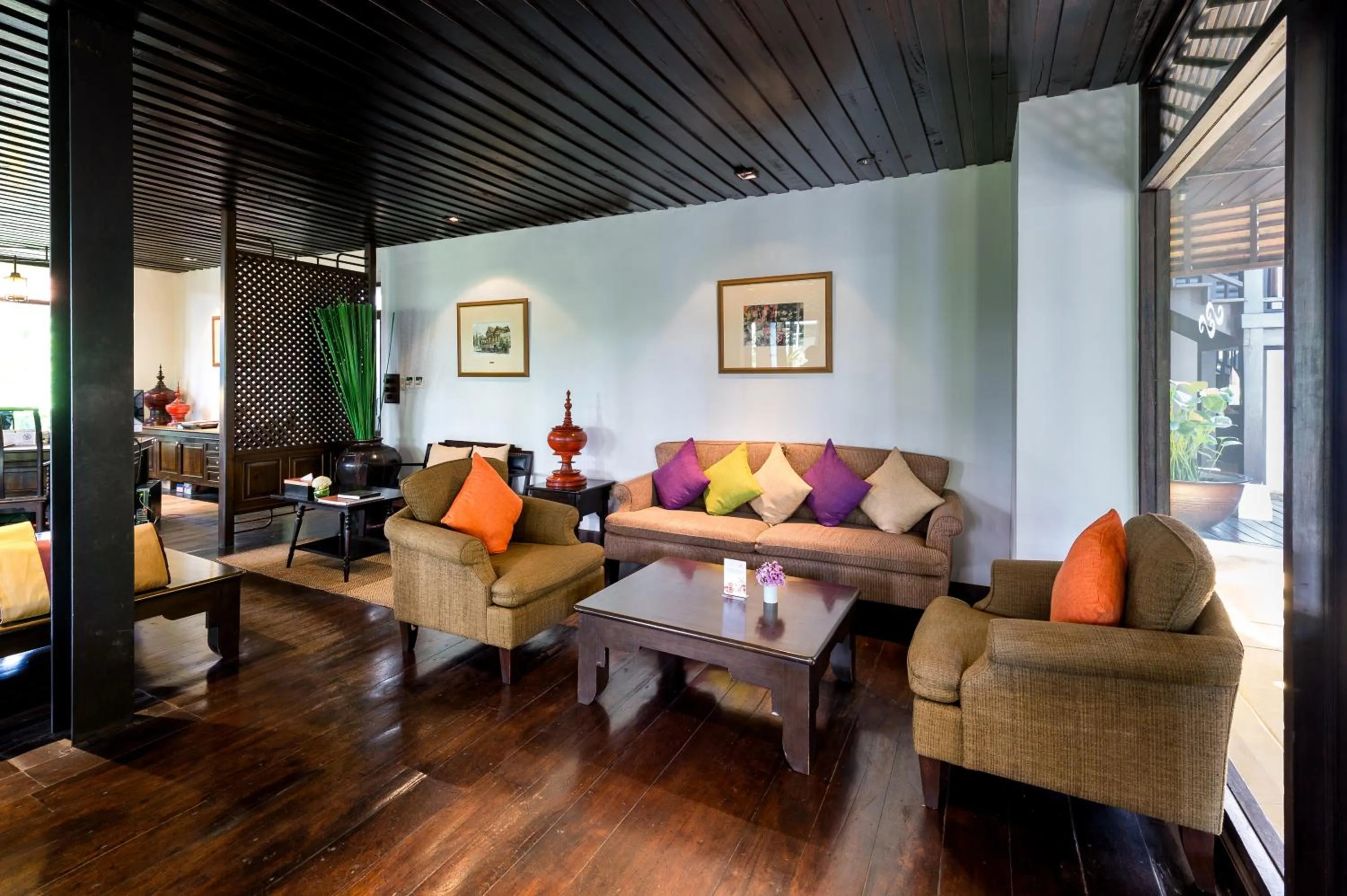 Lobby or reception in Rarin Jinda Wellness Spa Resort