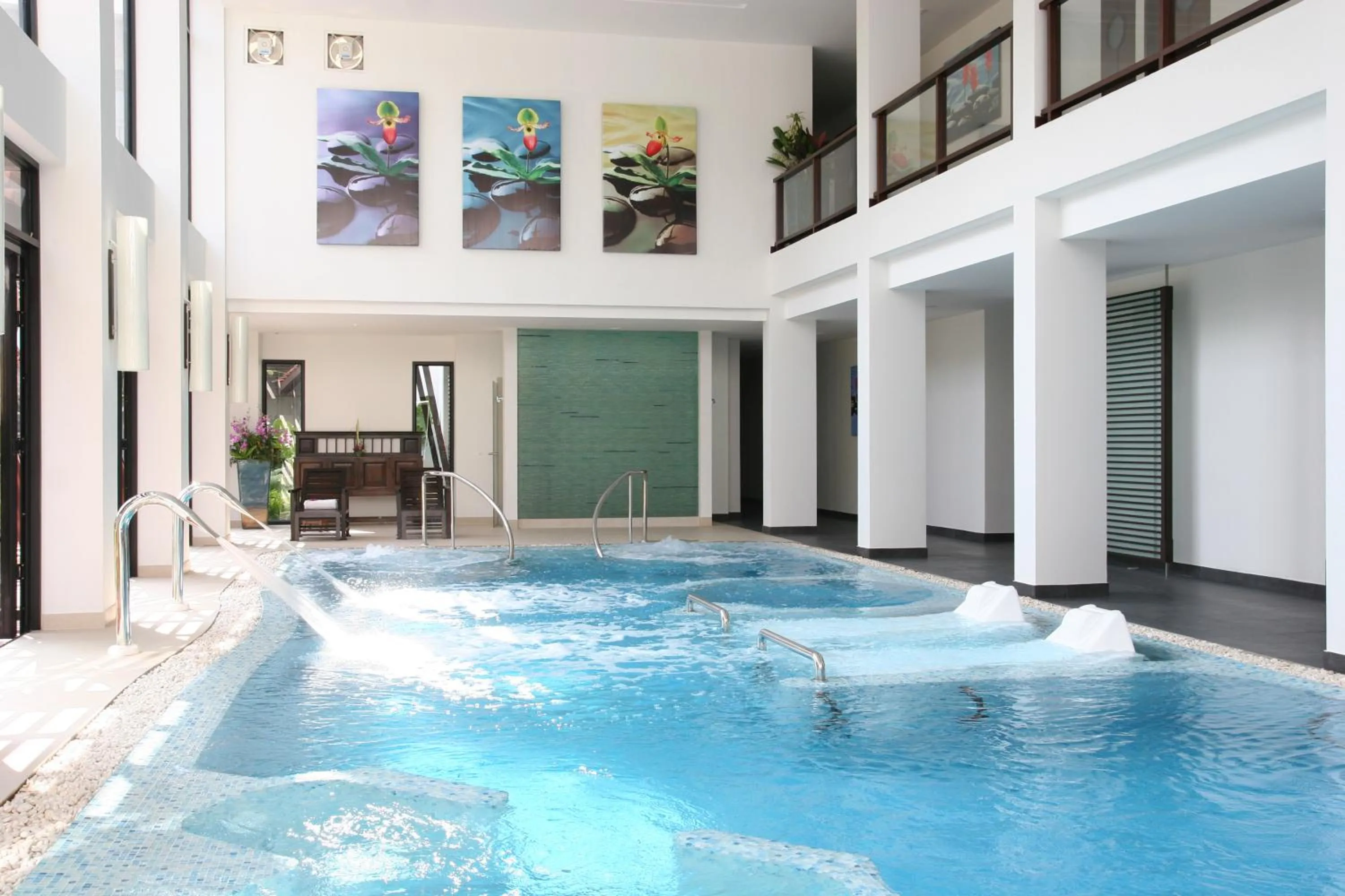 Hot Tub in Rarin Jinda Wellness Spa Resort