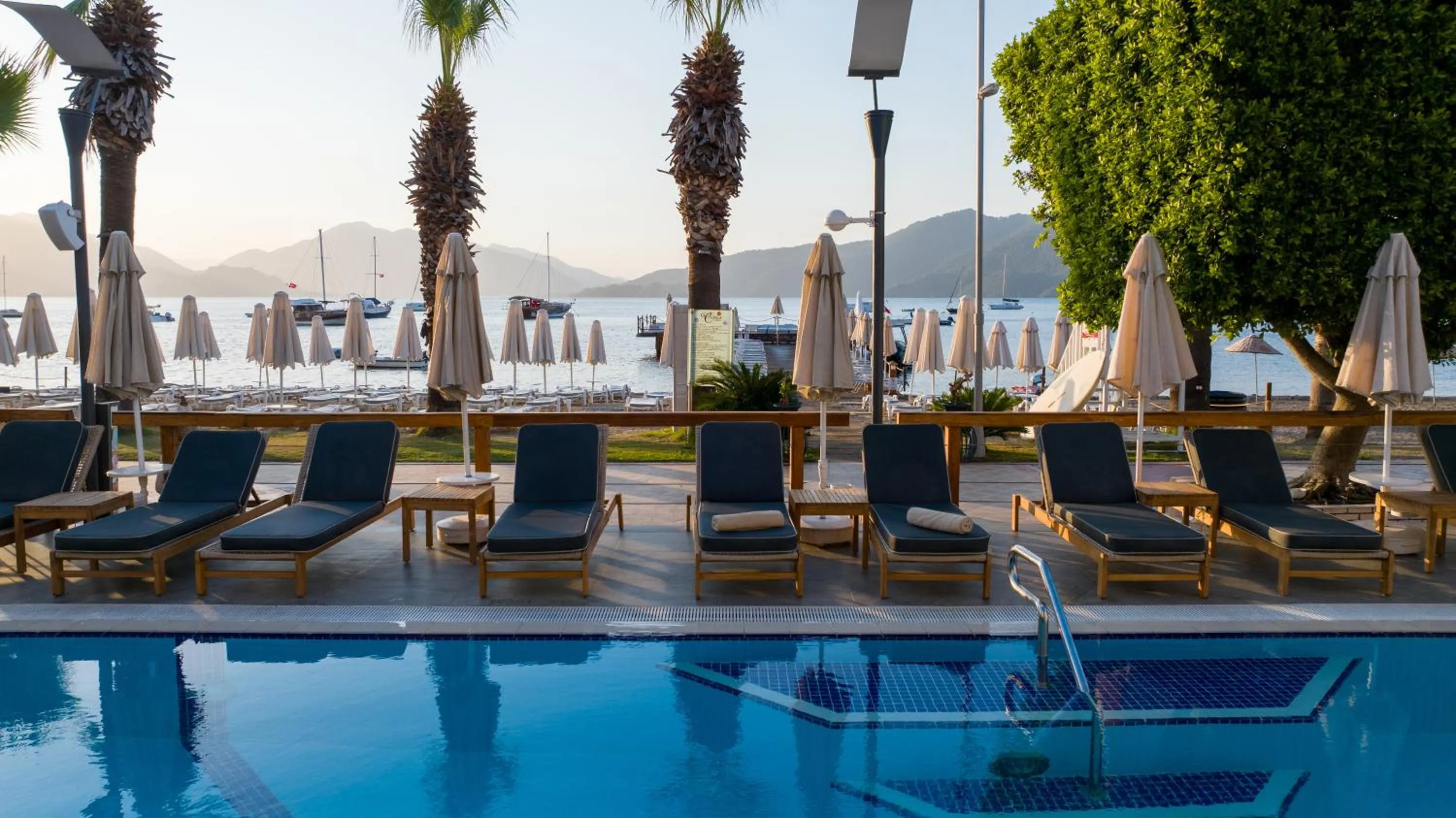 Swimming pool in Cettia Beach Resort