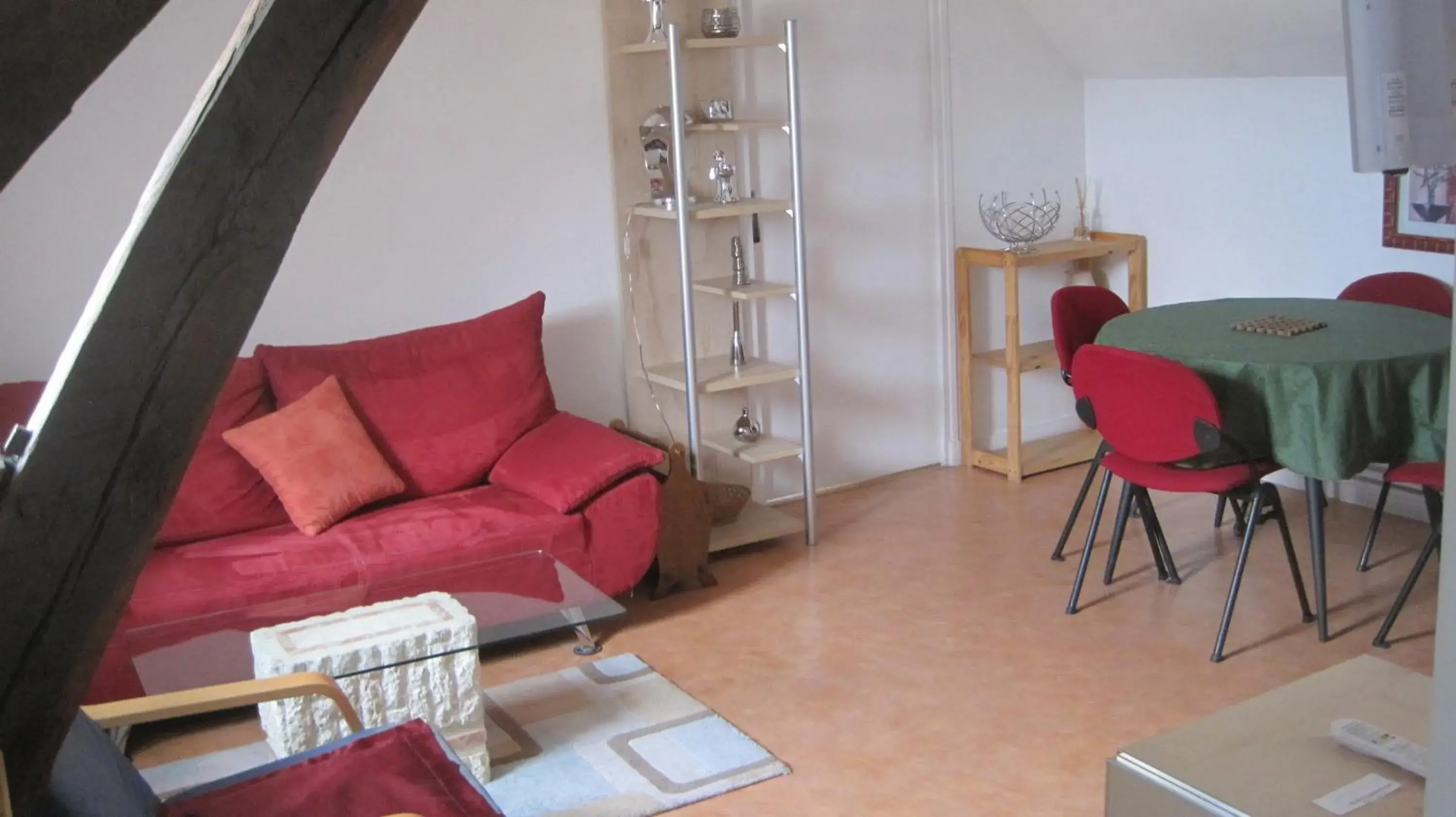 Two-Bedroom House - single occupancy in Maison Saint Louis Two-Bedroom House - single occupancy in Maison Saint Louis