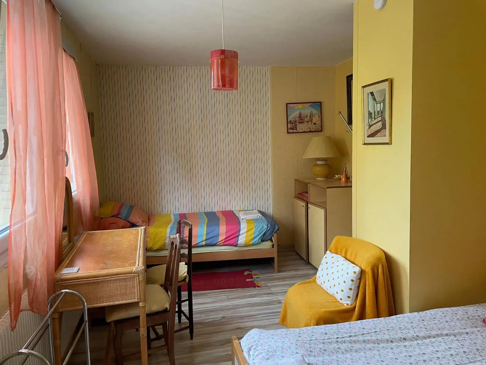 Triple Room with Shared Bathroom in Maison Saint Louis Triple Room with Shared Bathroom in Maison Saint Louis