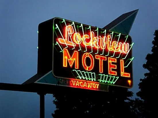 Lockview Motel
