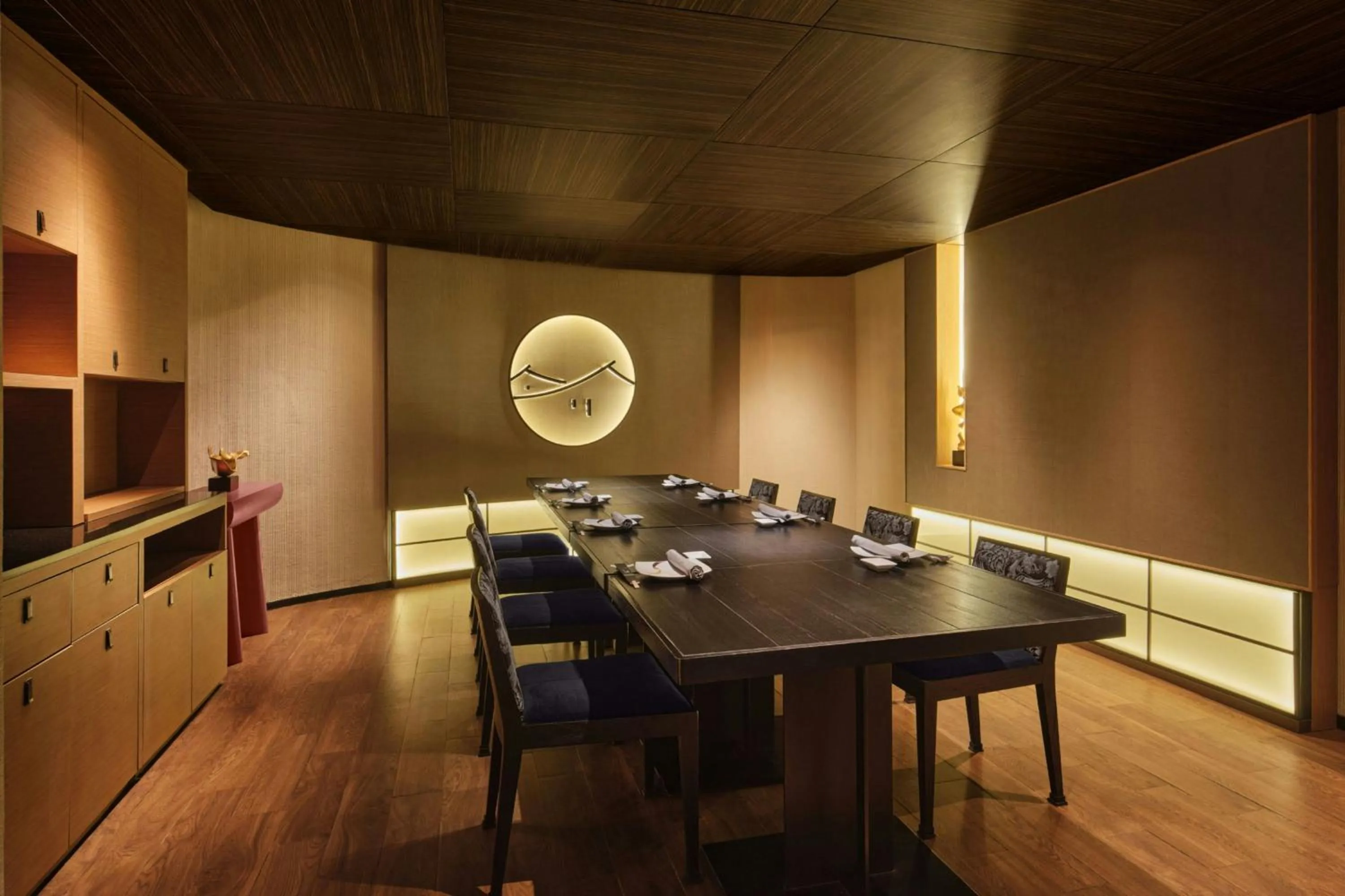 Restaurant/places to eat in JW Marriott Hotel Bangkok