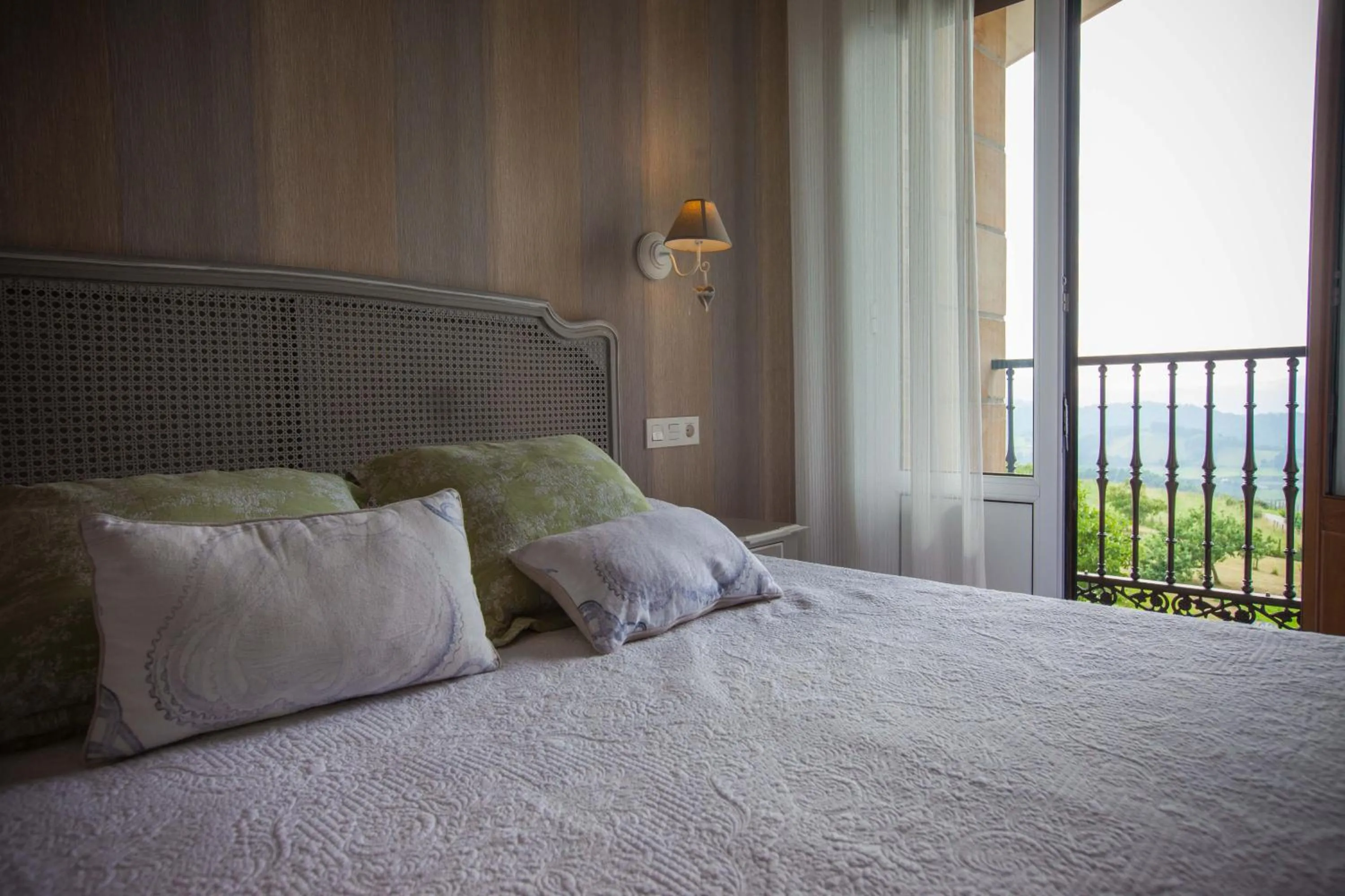 Bed in Endaneta Berri
