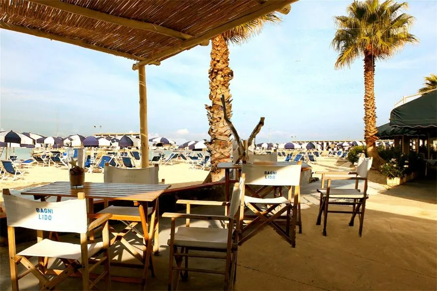 Facade/entrance in Hotel Bagni Lido