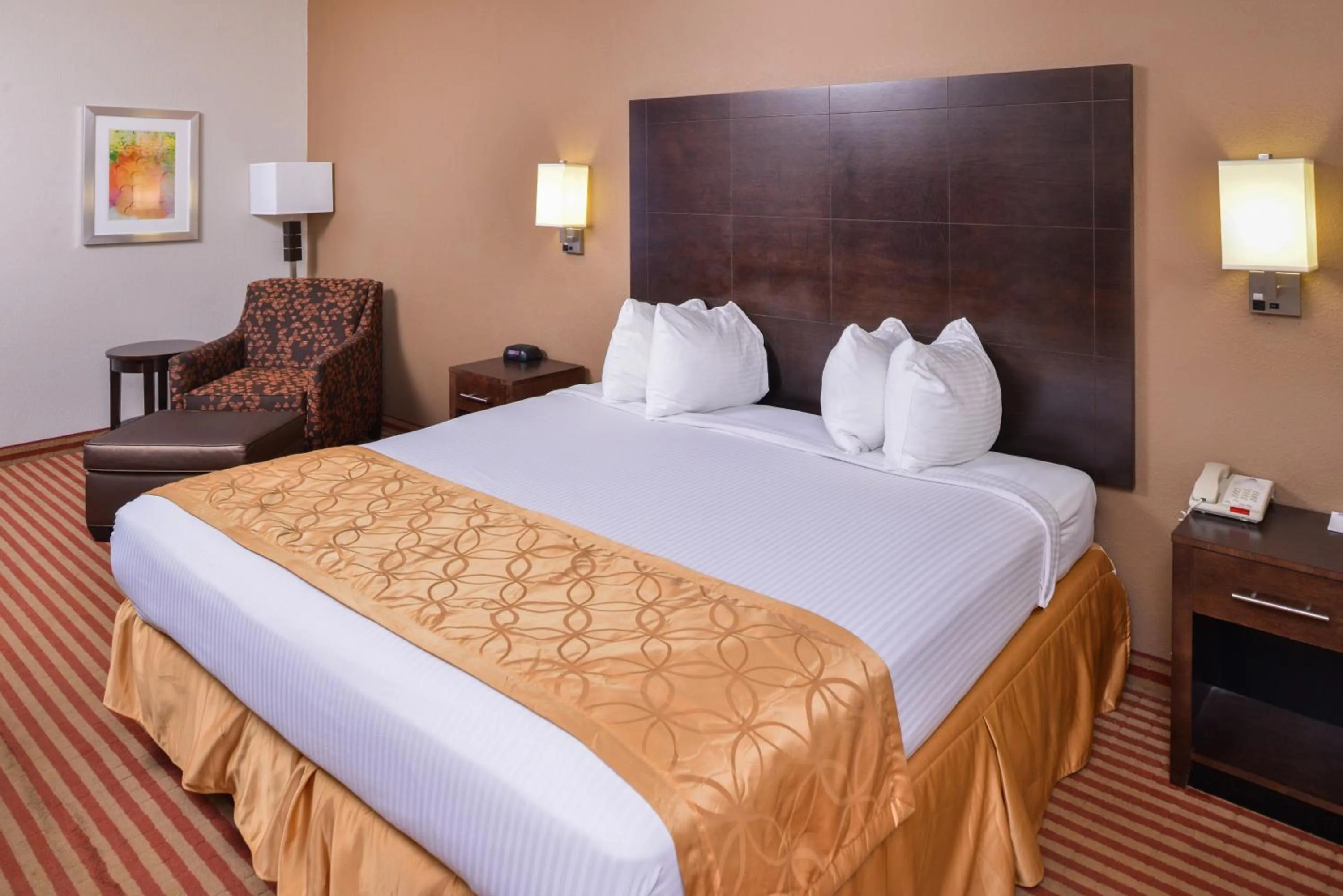 Bedroom, Bed in Americas Best Value Inn & Suites Bastrop