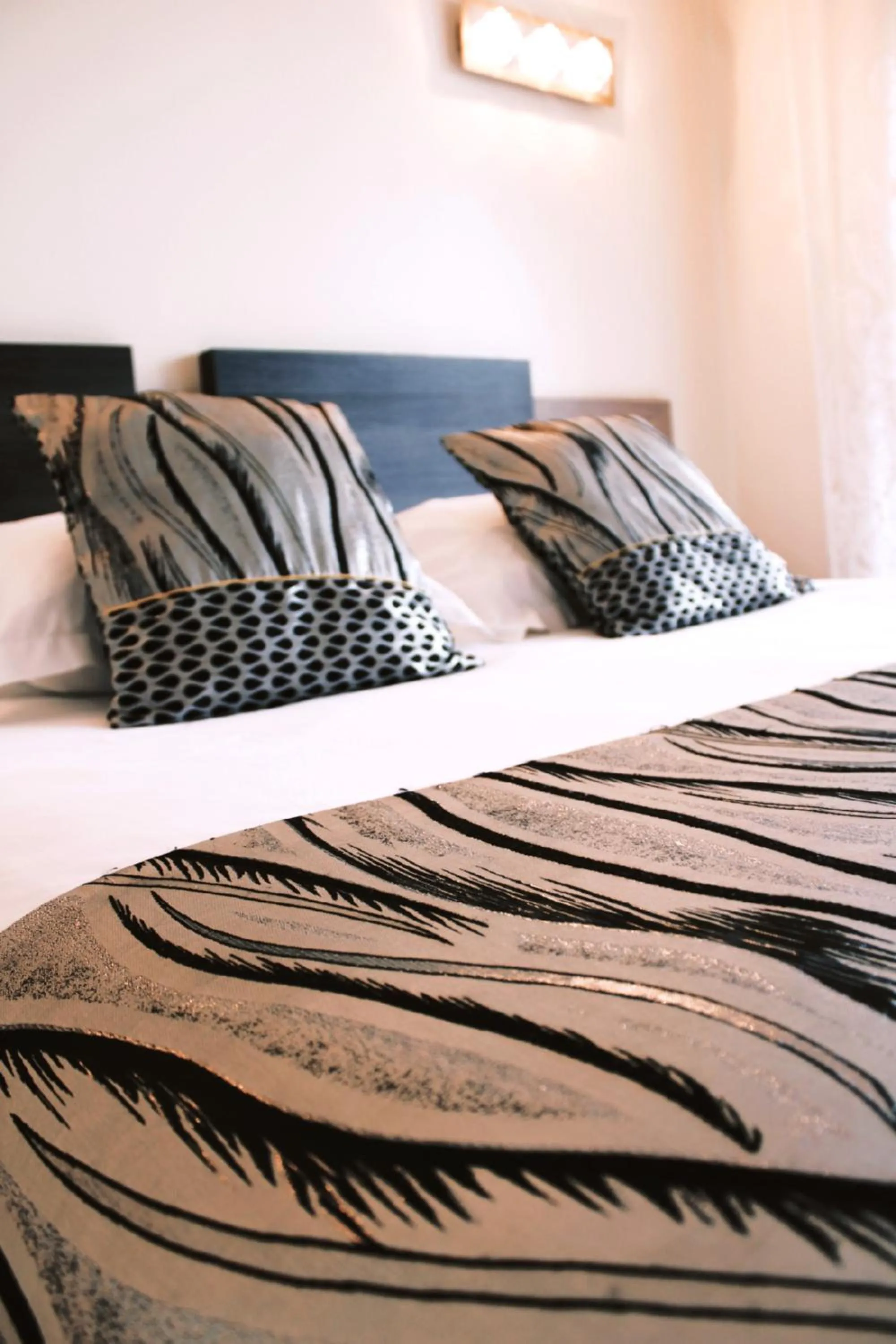 Bed in Hotel Poretta