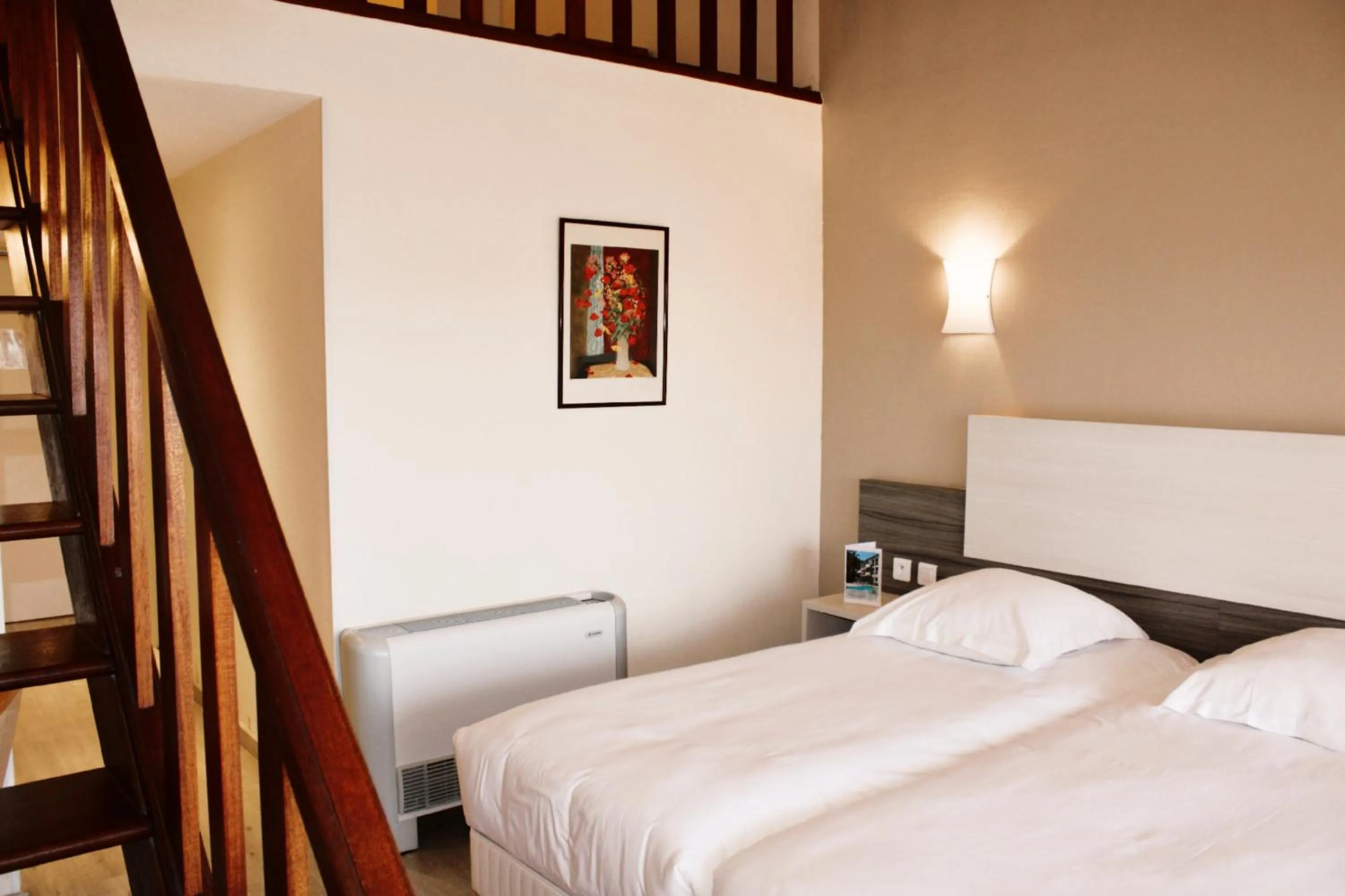 Bed in Hotel Poretta