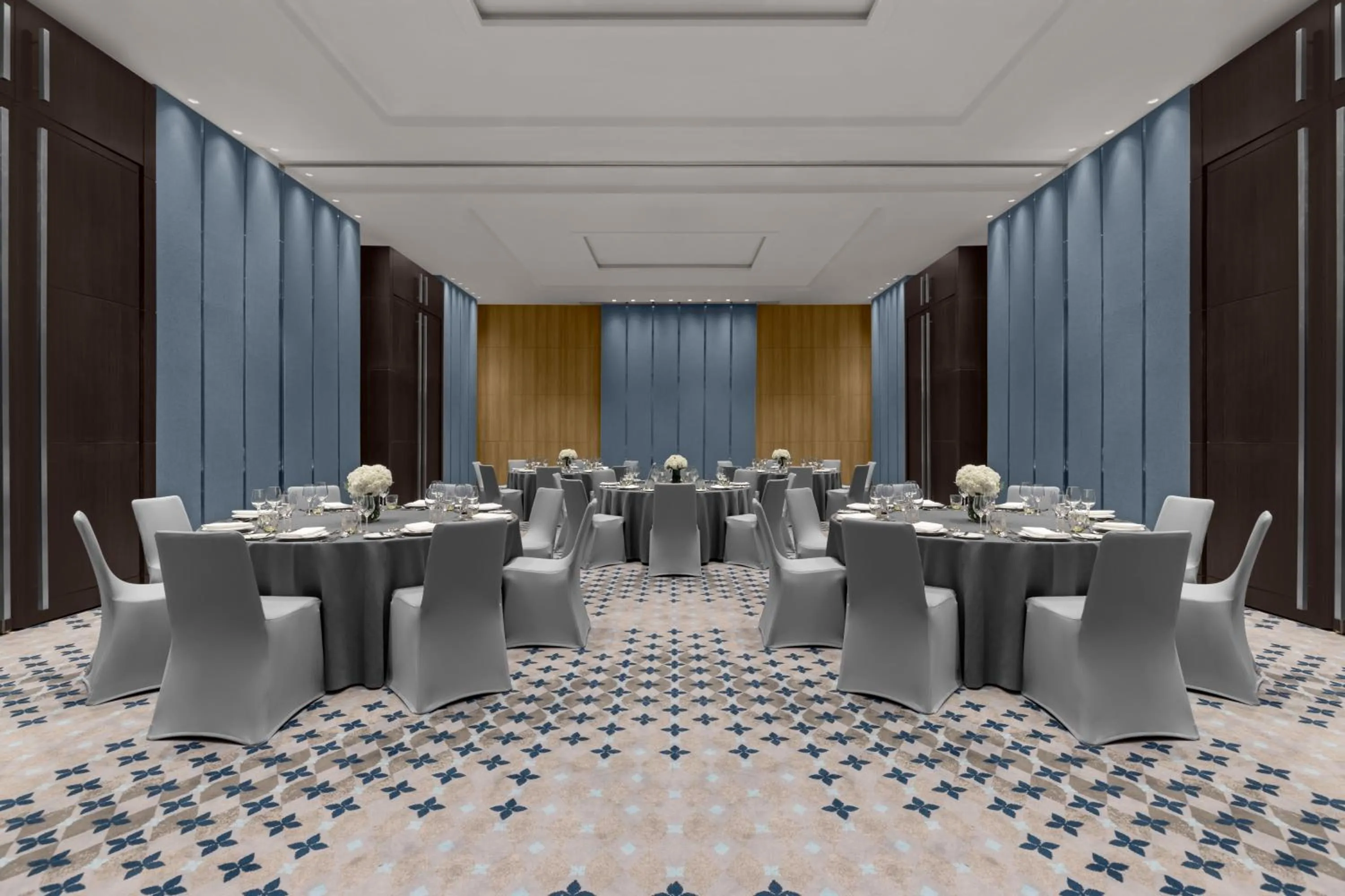 Meeting/conference room in Courtyard by Marriott Bangkok