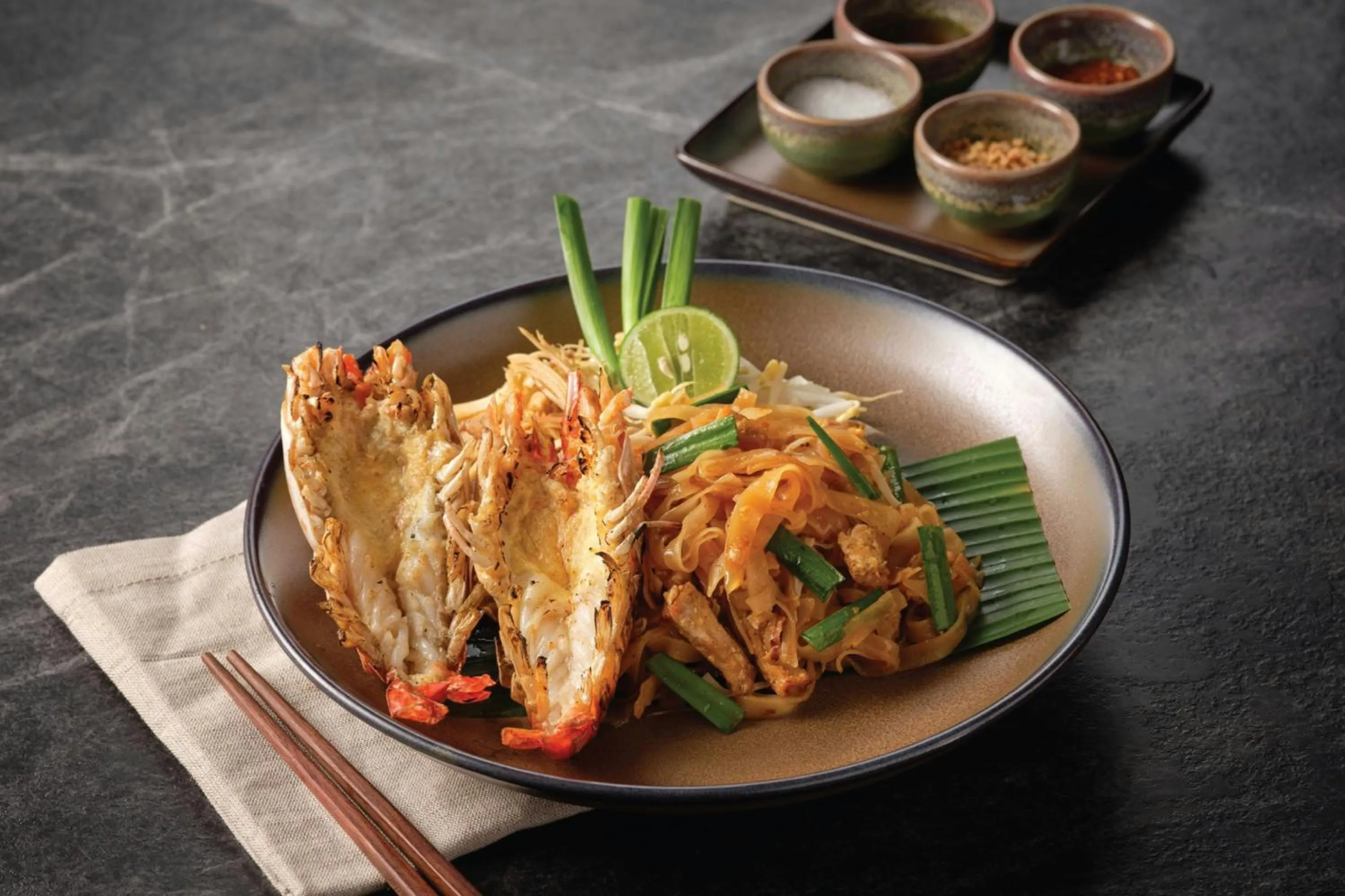 Restaurant/places to eat in Courtyard by Marriott Bangkok