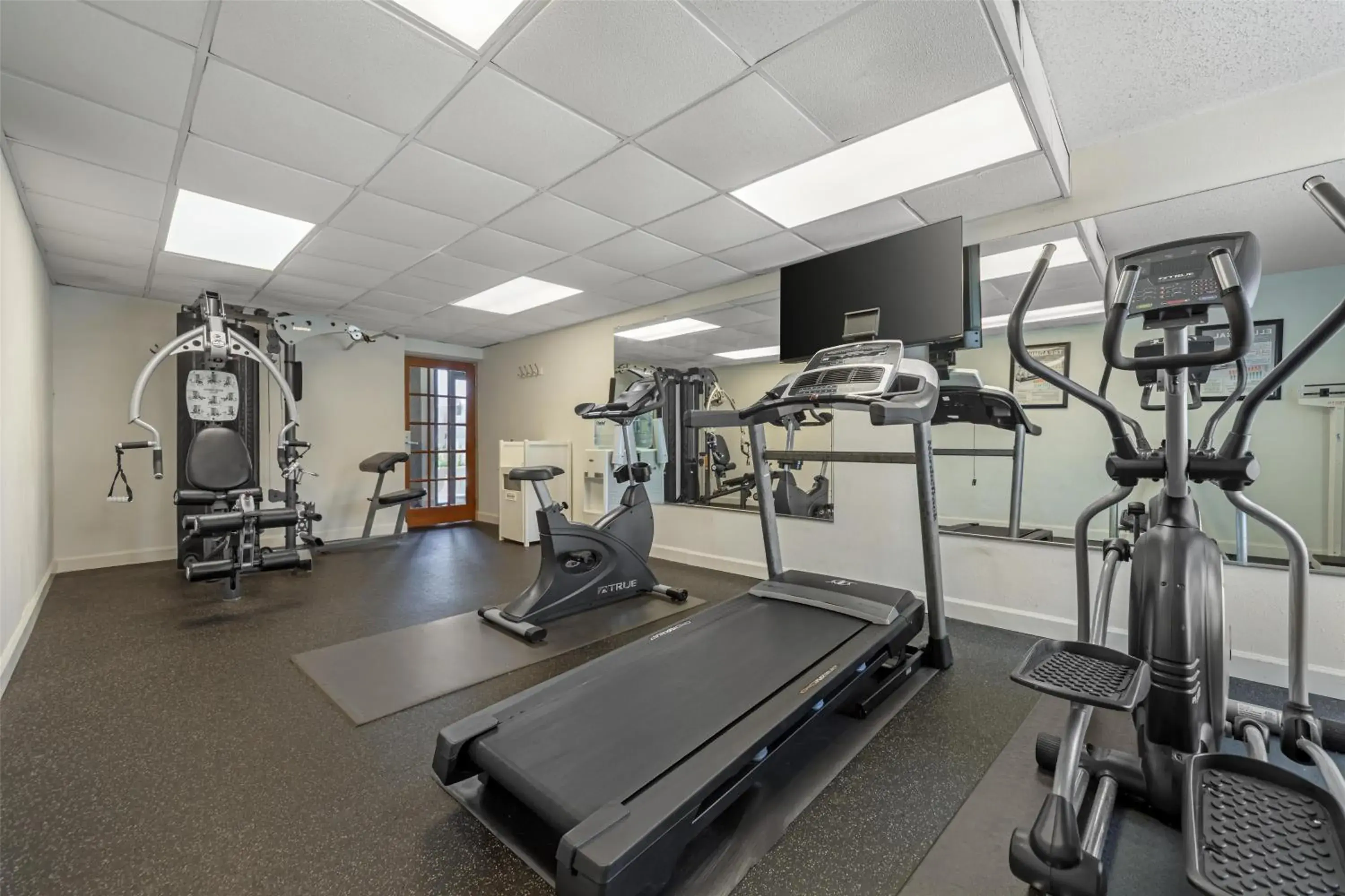 Fitness centre/facilities in Best Western Galaxy Inn Fitness centre/facilities in Best Western Galaxy Inn