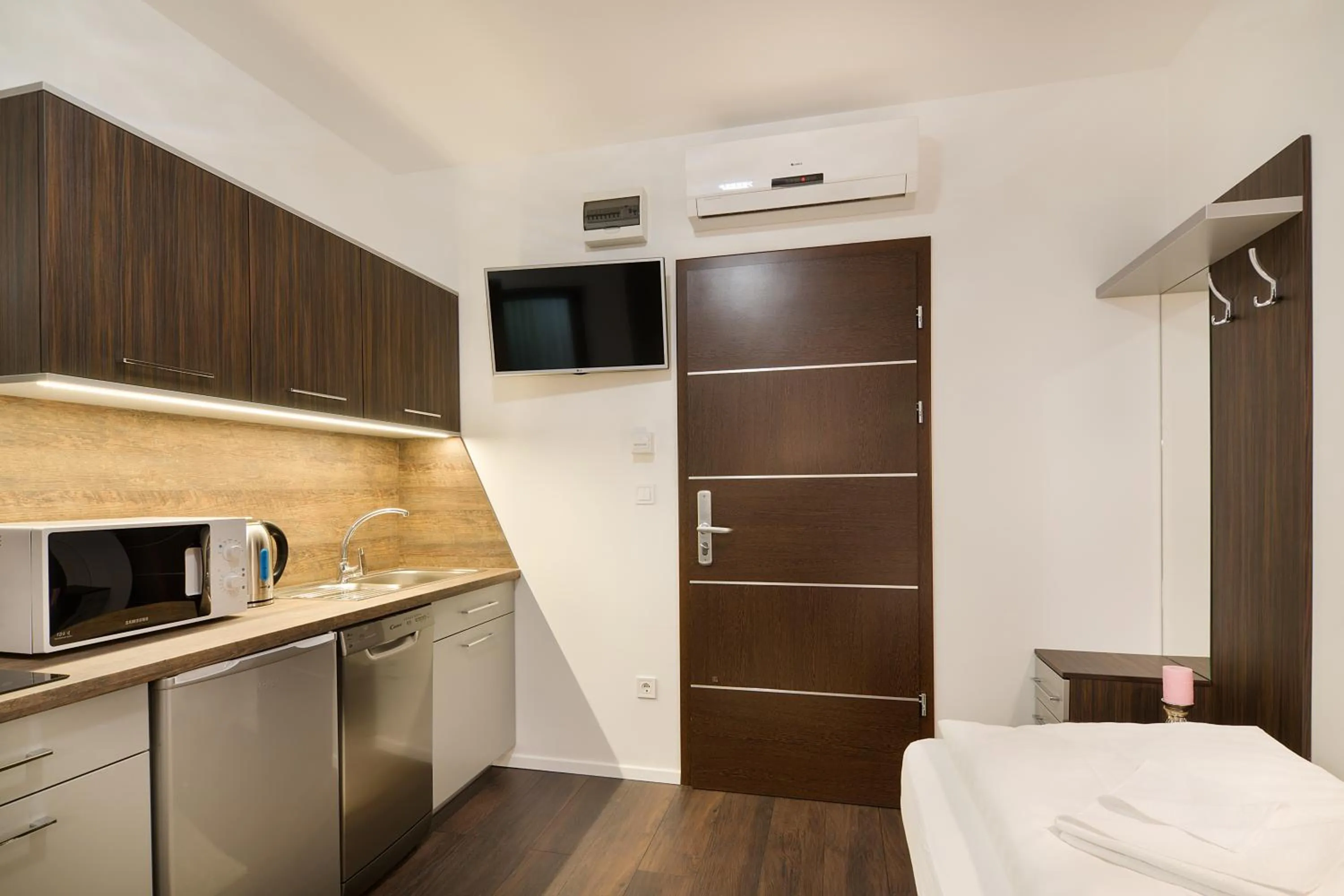 Paulay Downtown Apartments