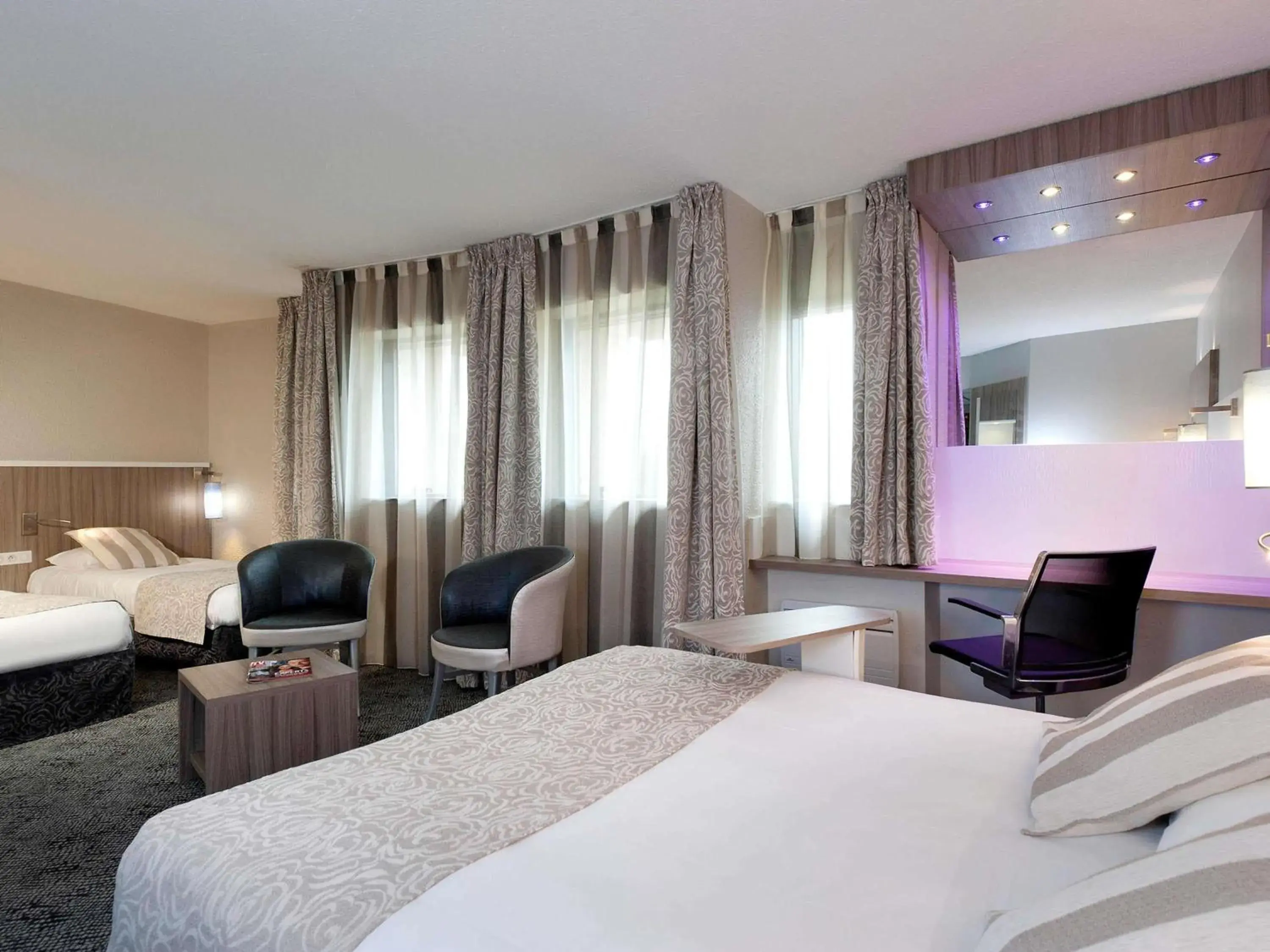 Property building, Bed in ibis Styles Melun Property building, Bed in ibis Styles Melun