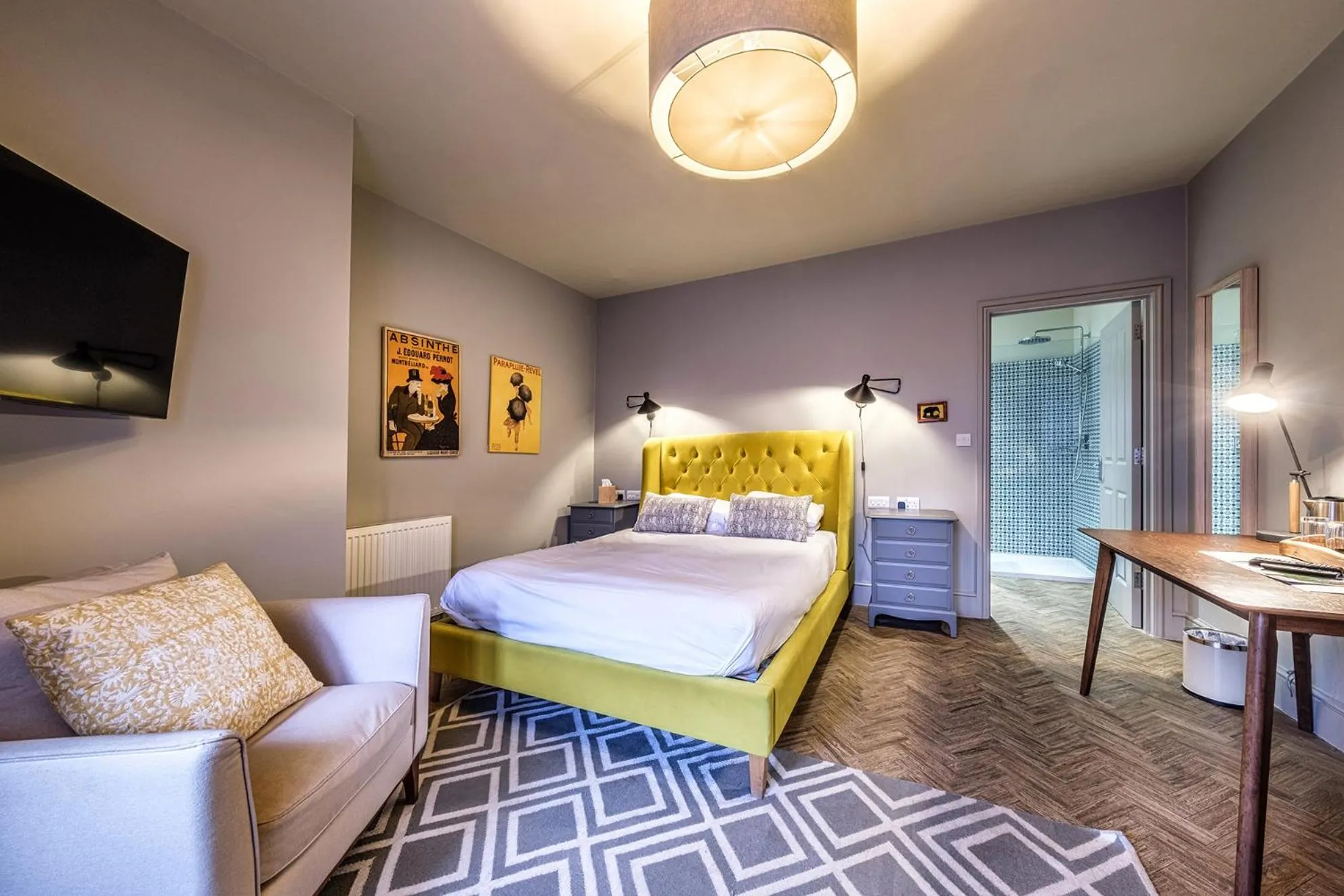 Bedroom, Bed in The Globe Inn