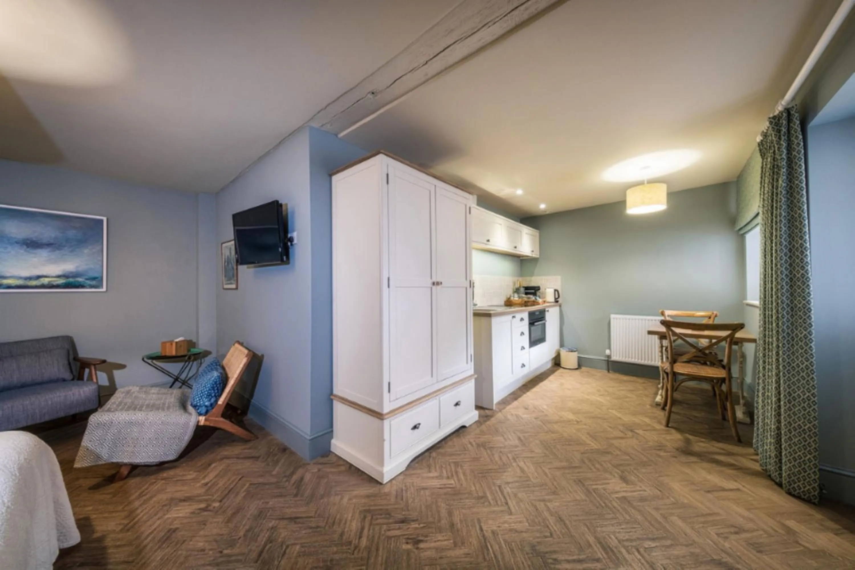 Photo of the whole room in The Globe Inn